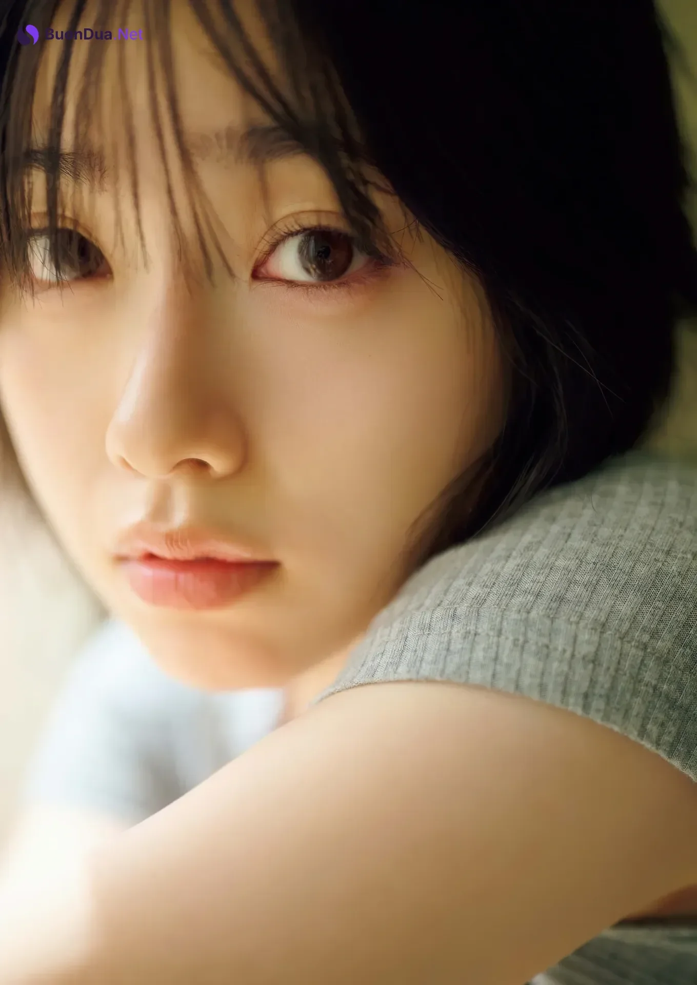 Karin Isobe 礒部花凜, Big Comic Spirits 2025 No.52 (ビッグコミックスピリッツ 2025年52号) - 写真 8
