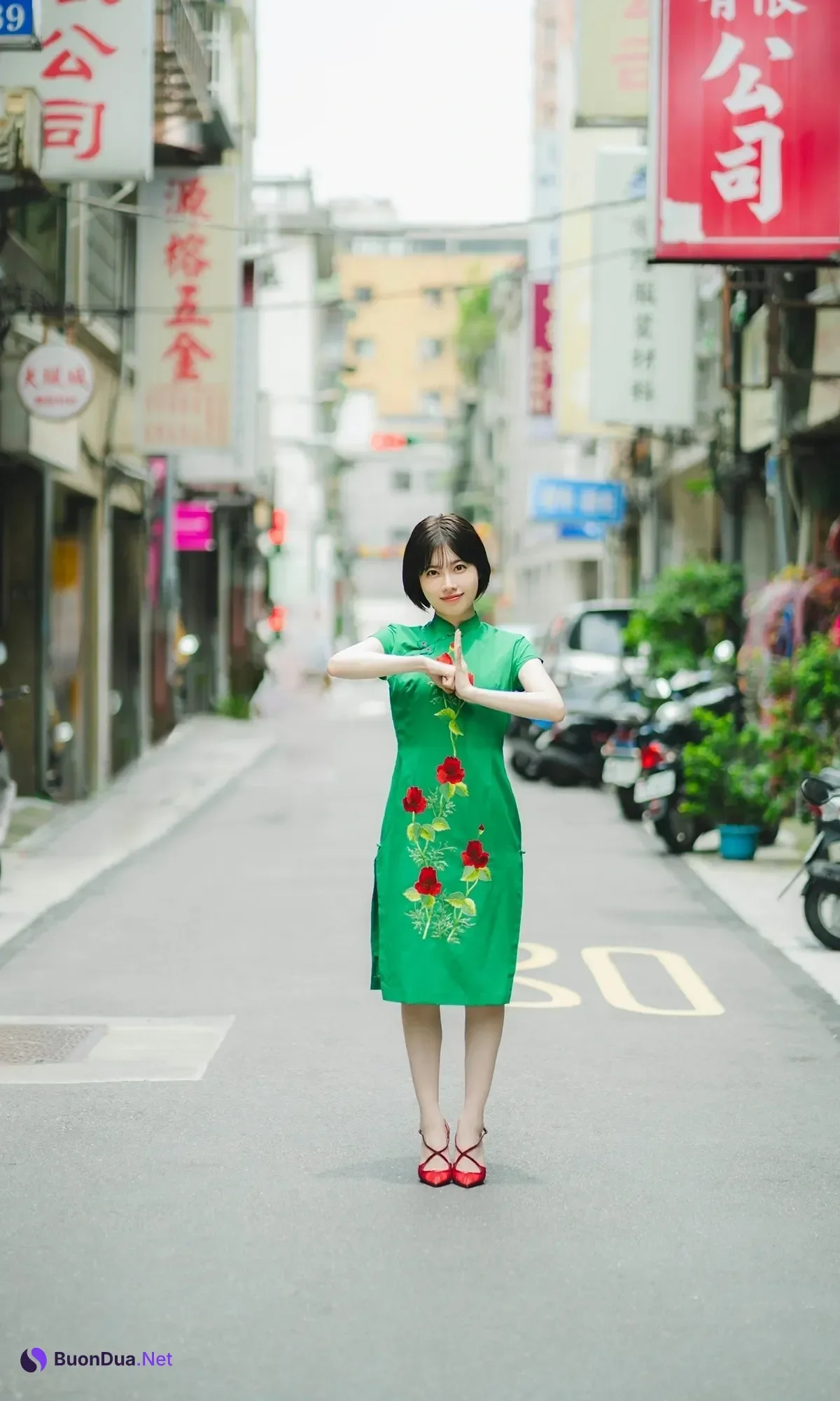 Karin Isobe 礒部花凜,  週プレ Photo Book 「かりんとりっぷ～prologue～」 Set.02 - Photo 2