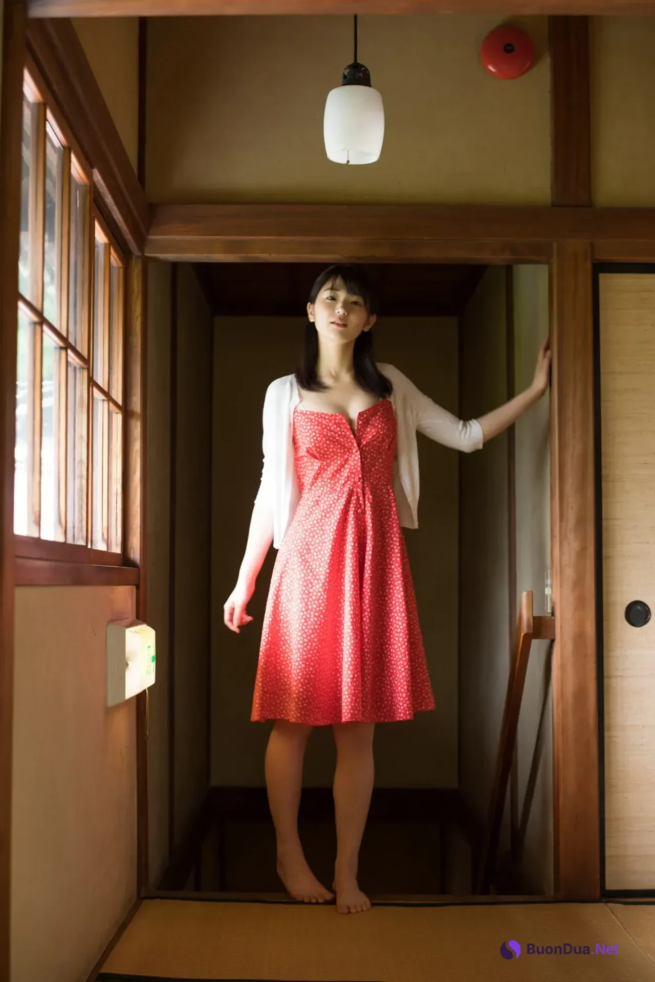 Kasumi Hasegawa 長谷川かすみ, FRIDAYデジタル写真集 「秘密」 - 사진 2