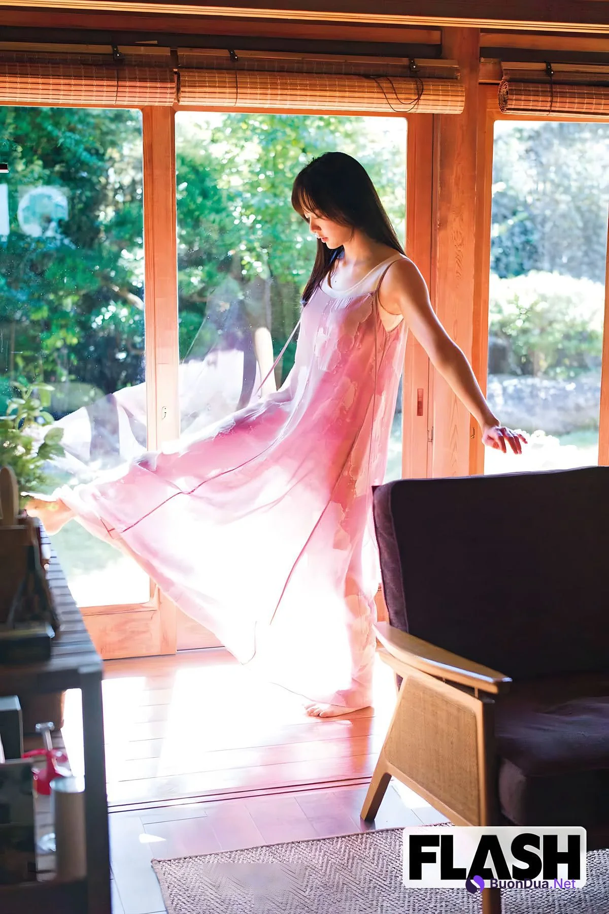 Kasumi Mori 森香澄, FLASH 2023.12.05 (フラッシュ 2023年12月05日号) - Photo 14