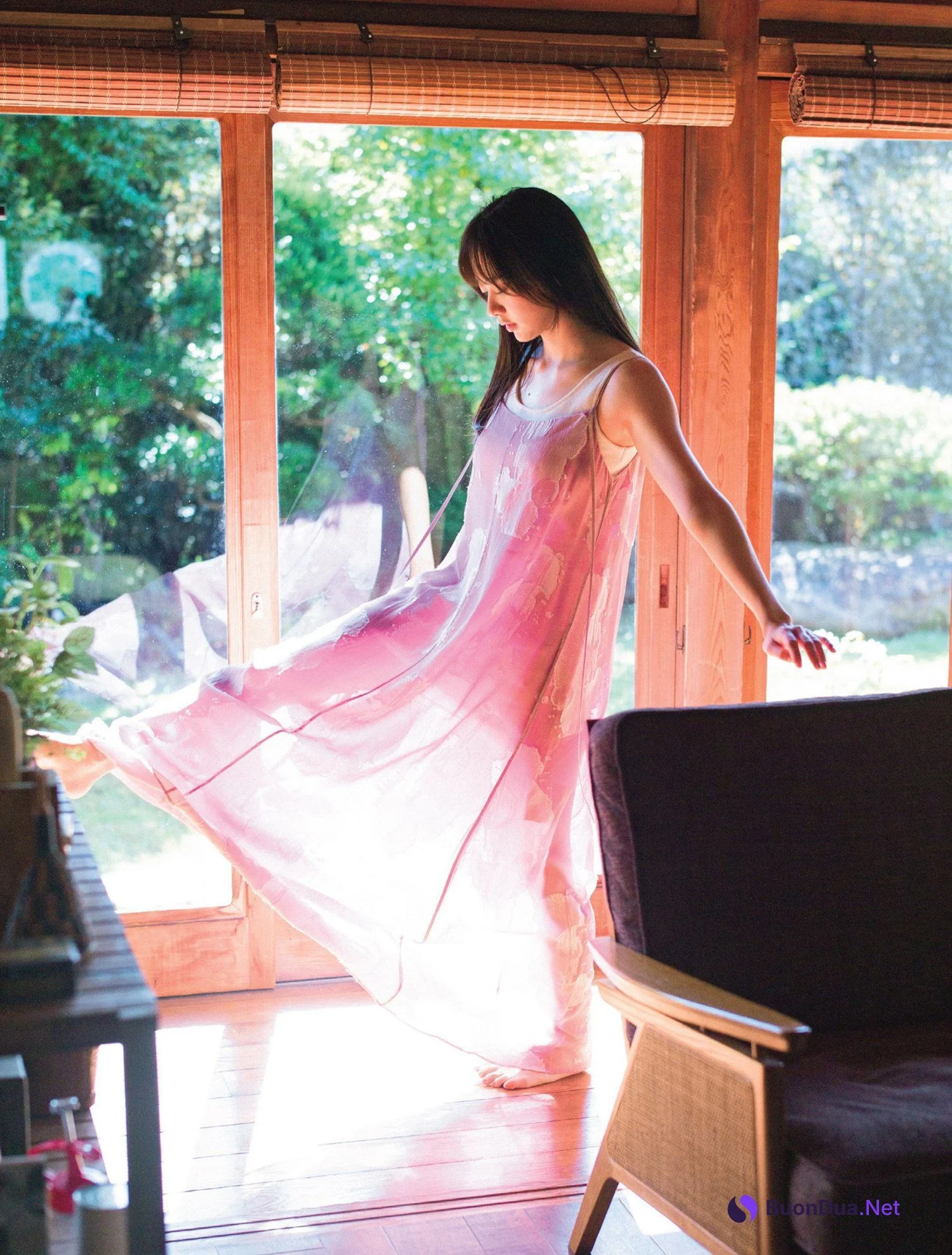 Kasumi Mori 森香澄, FLASH 2023.12.05 (フラッシュ 2023年12月05日号) - Photo 2