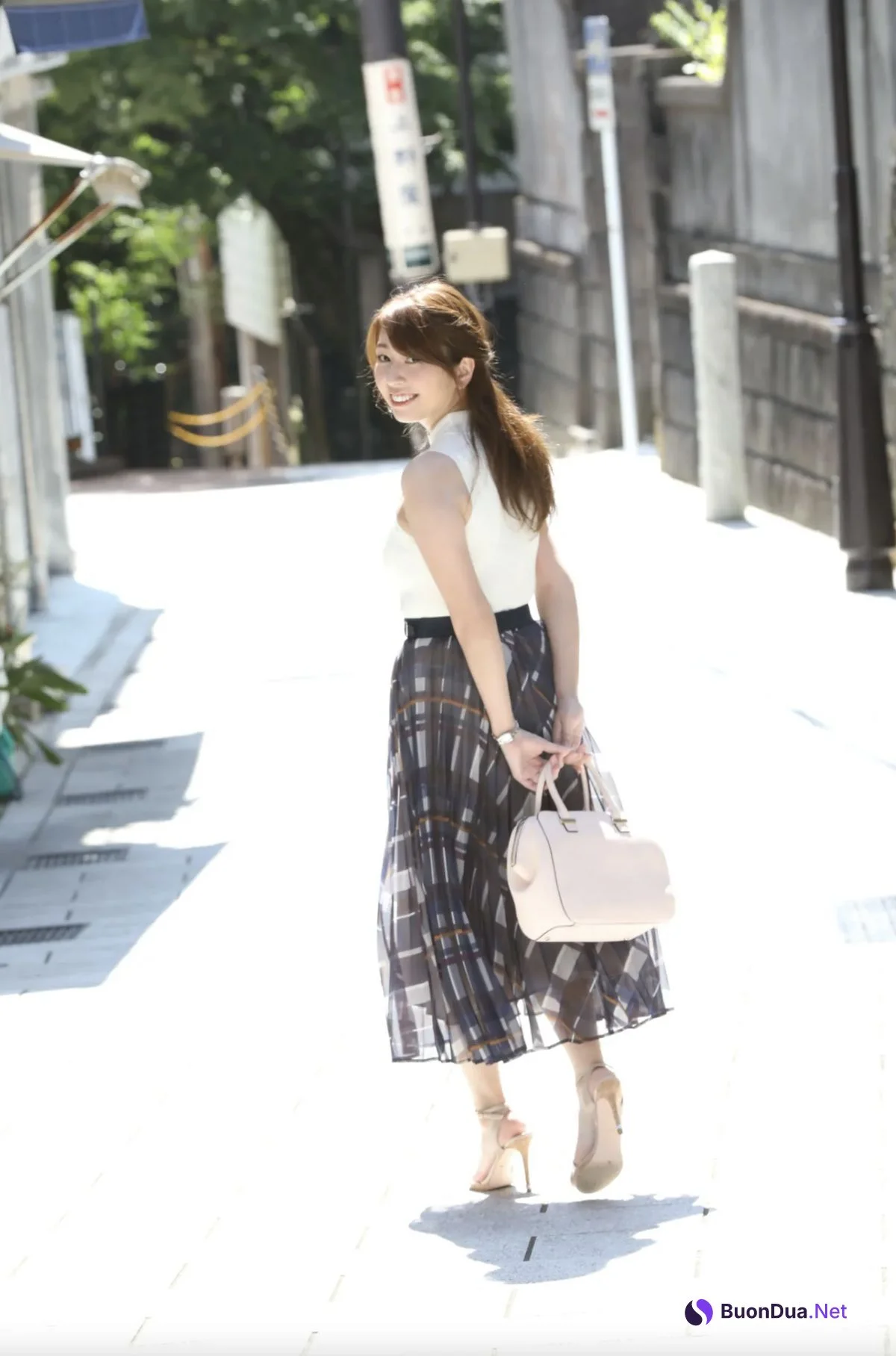 Kayo Sugimoto 杉本佳代, ＦＲＩＤＡＹデジタル写真集 「東海No.1巨乳キャスター Ｇカップ乳初ヌード」 Set.02 - Photo 8