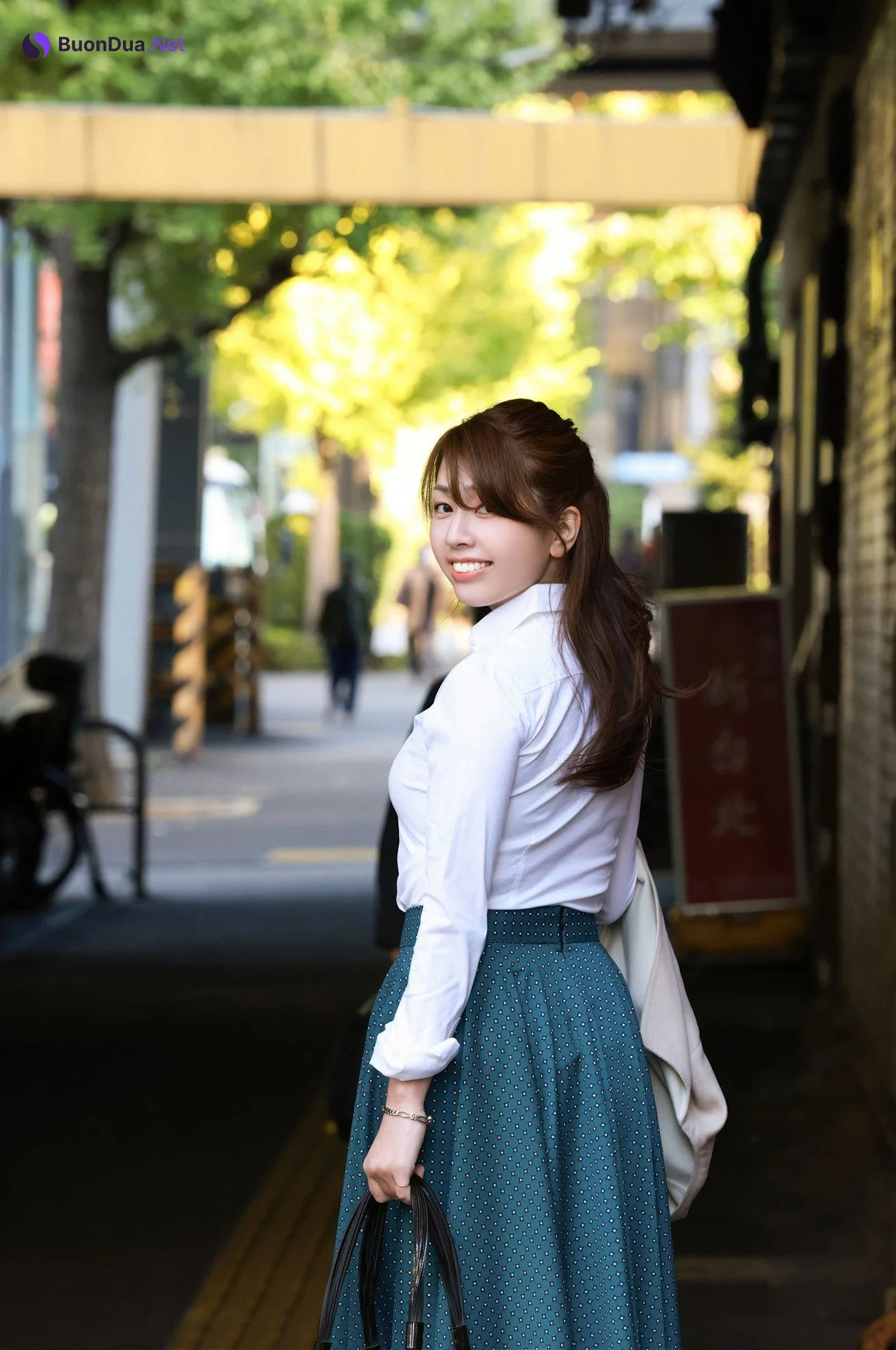 Kayo Sugimoto 杉本佳代, 週刊現代デジタル写真集 『衝撃の完全ヌード』 Set.01 - Photo 4