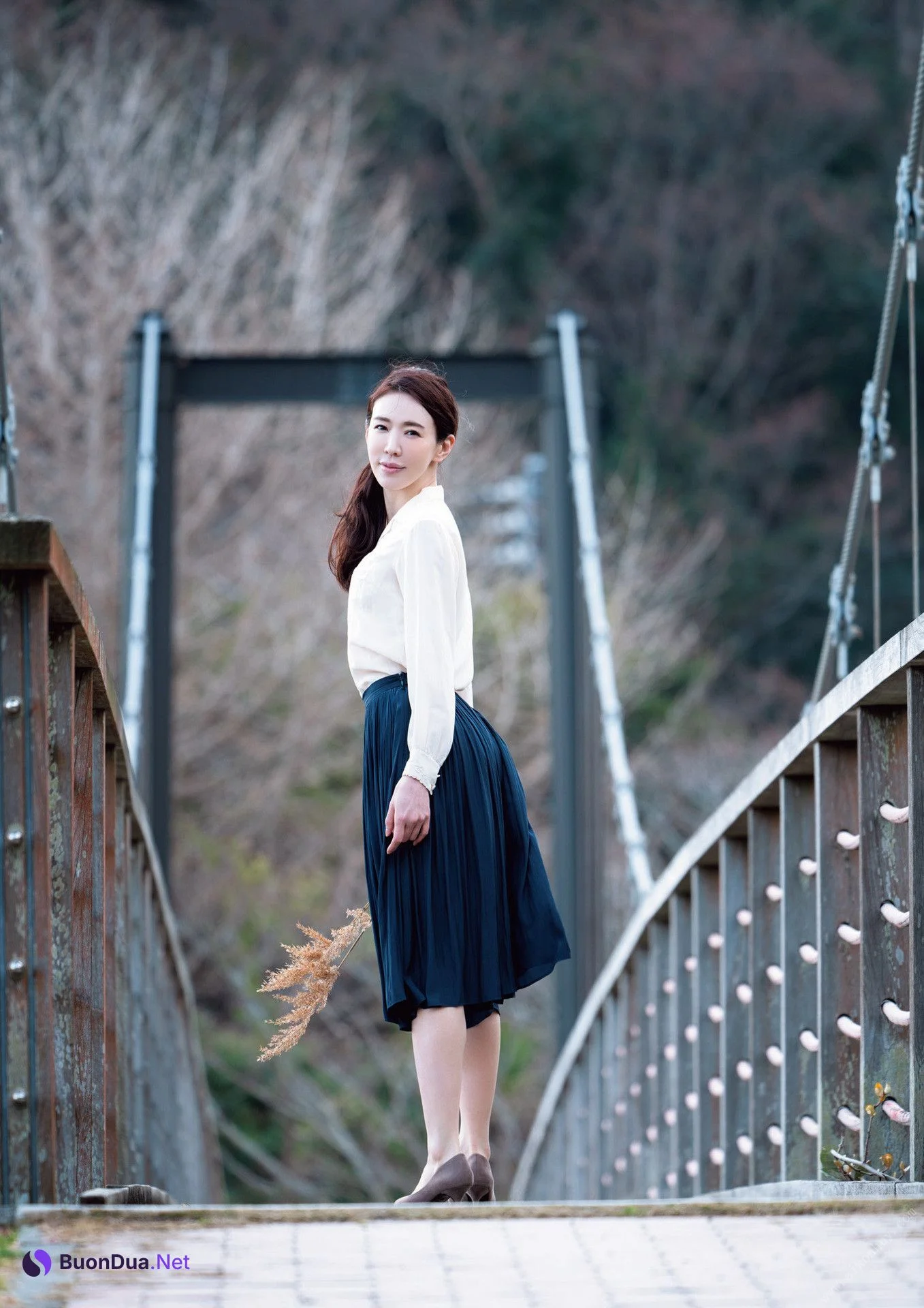 Kazuko Iwamoto 岩本和子, 写真集 「たわむれ」 Set.02 - Photo 3