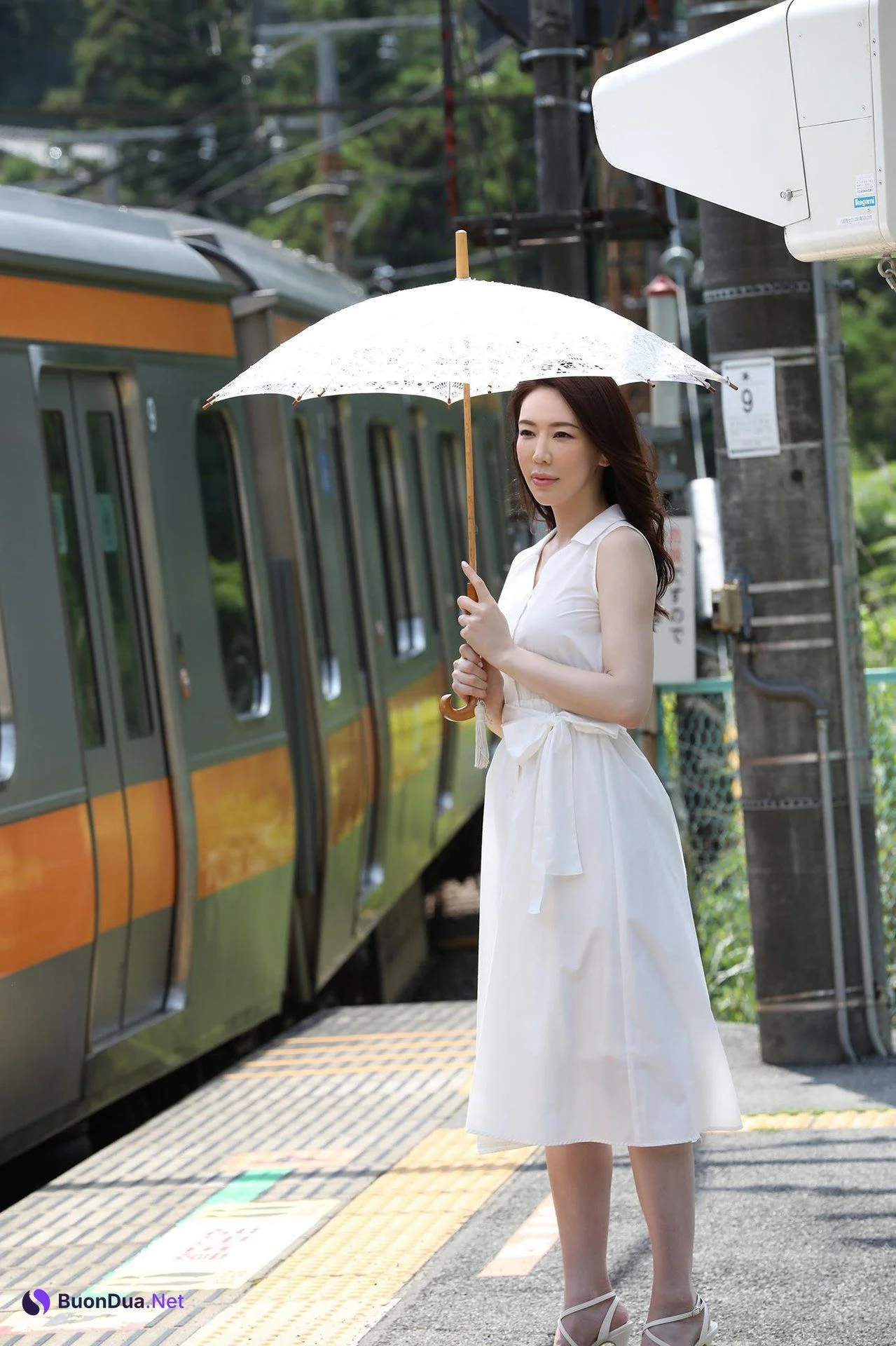 Kazuko Iwamoto 岩本和子, 週刊ポストデジタル写真集 「いけない旅情」 Set.03 - รูปภาพ 4