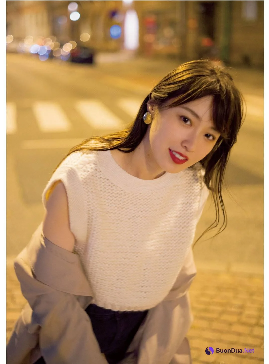 Kazumi Takayama 高山一実, ENTAME 2019.03 (月刊エンタメ 2019年3月号) - Photo 2