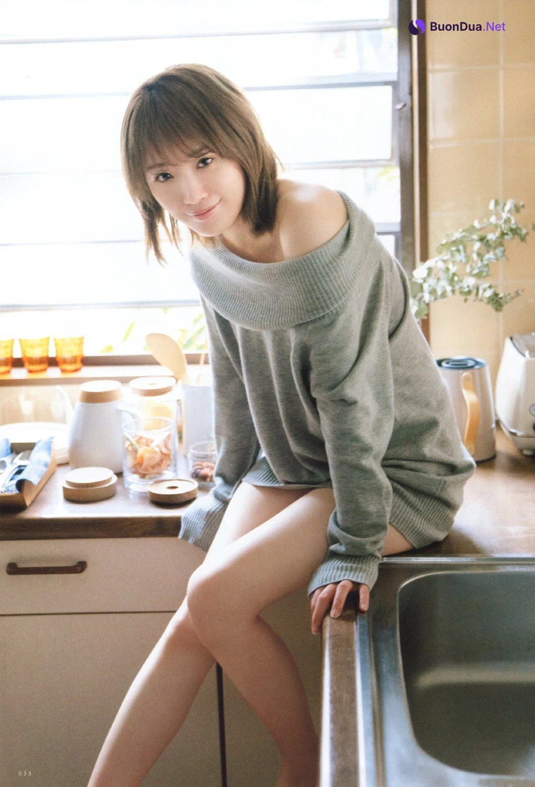 Kazumi Takayama 高山一実, UTB 2020.01 (アップトゥボーイ 2020年1月号) - Photo 8