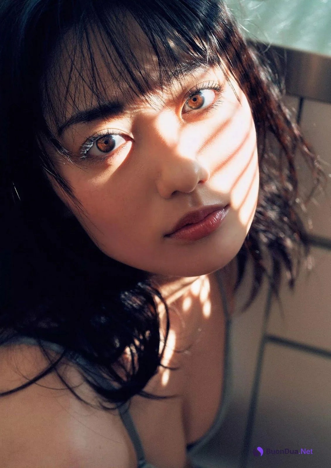 Kazusa Okuyama 奥山かずさ, Weekly Playboy 2018 No.53 (週刊プレイボーイ 2018年53号) - Photo 2