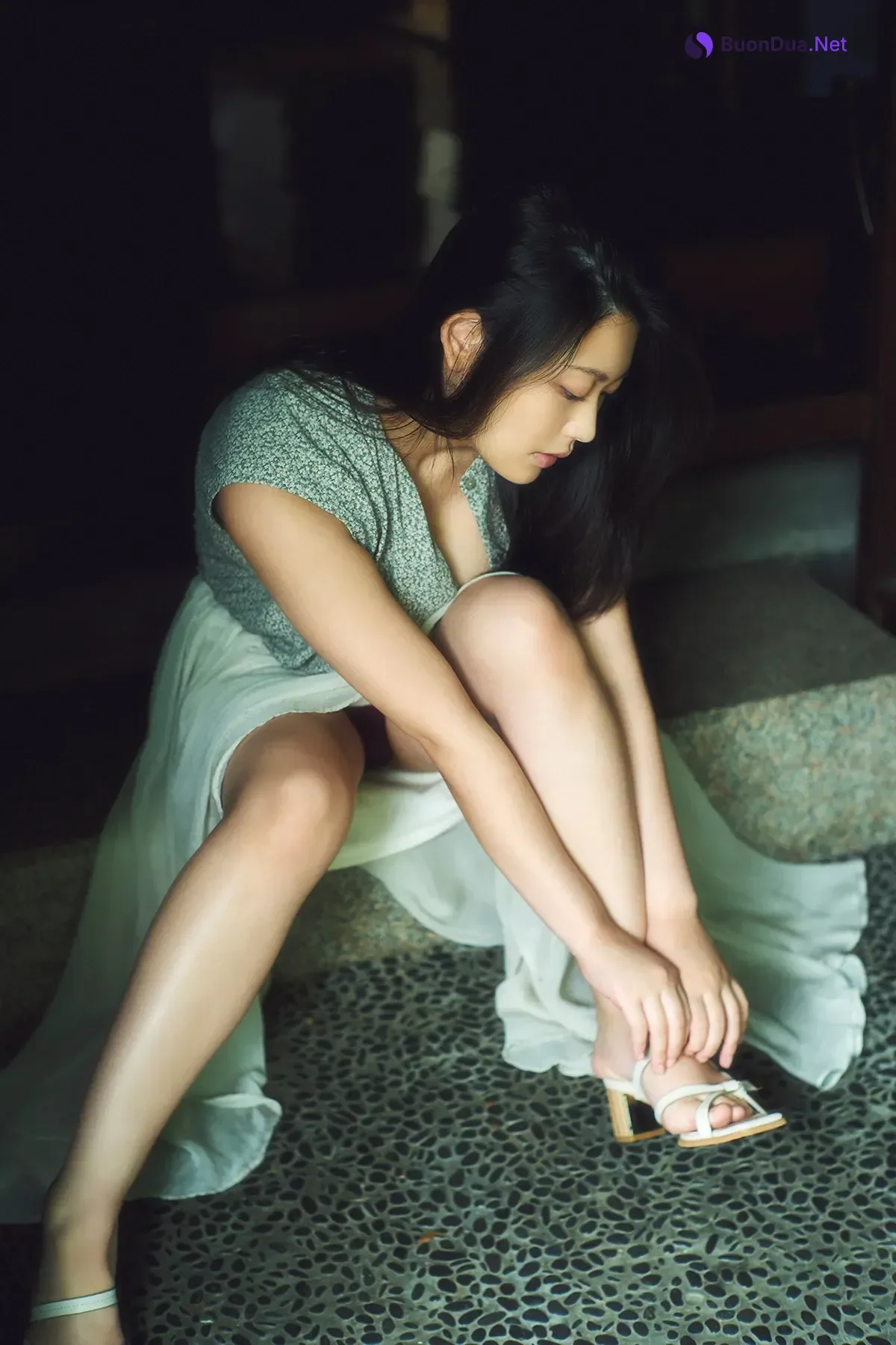 Kei Fubuki 風吹ケイ – FLASHデジタル写真集 「あなたのいない家で」 - Photo 8