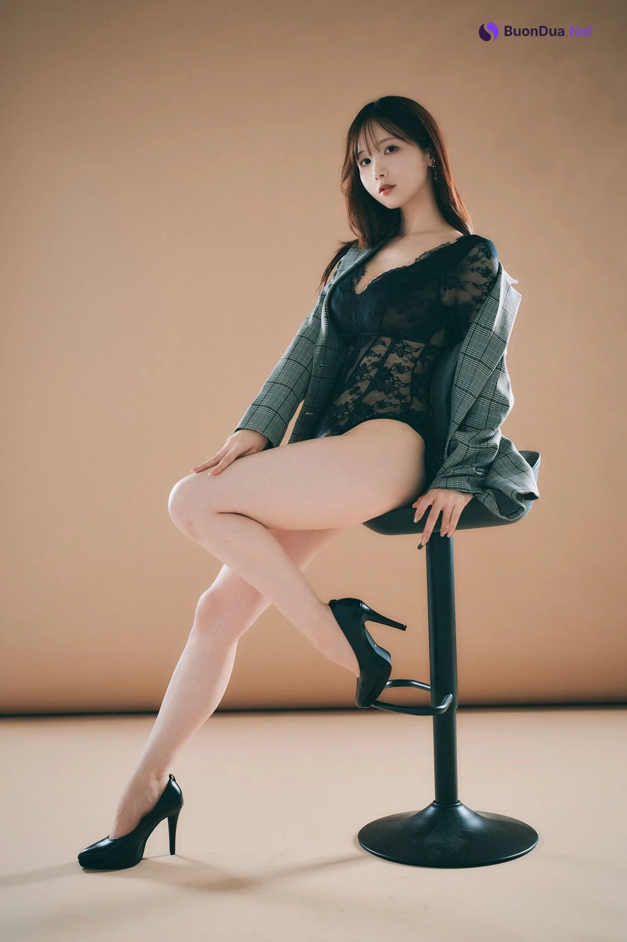 Kenken けんけんぱ, デジタル写真集 「BLACK LADY」 - Photo 2