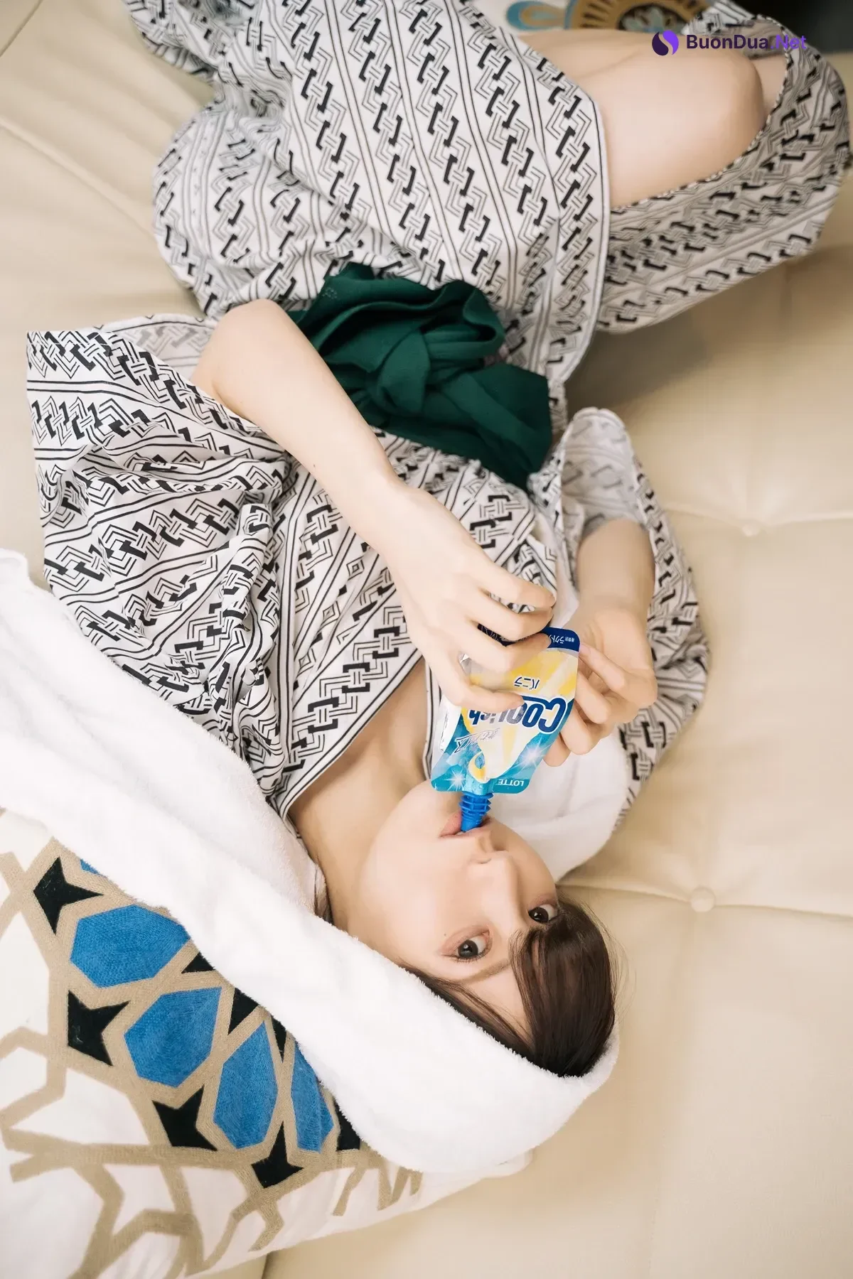 Kenken けんけん, デジタル写真集 「湯けむりけんけん」 Set.01 - Photo 4