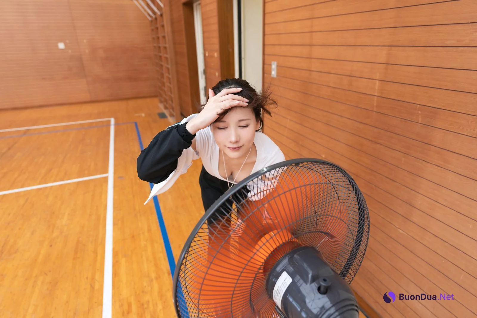 Kenken けんけん, 写真集 「もしもけんけんが〇〇先生だったら？」 Set.03 - Photo 2