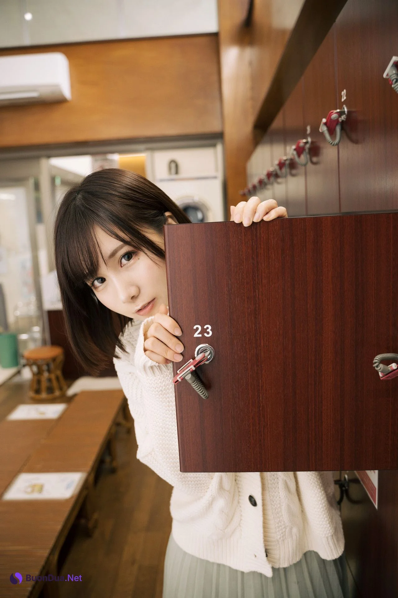 Kenken けんけん, 写真集 「銭湯ヒロイン Vol.01」 Set.01 - Photo 14