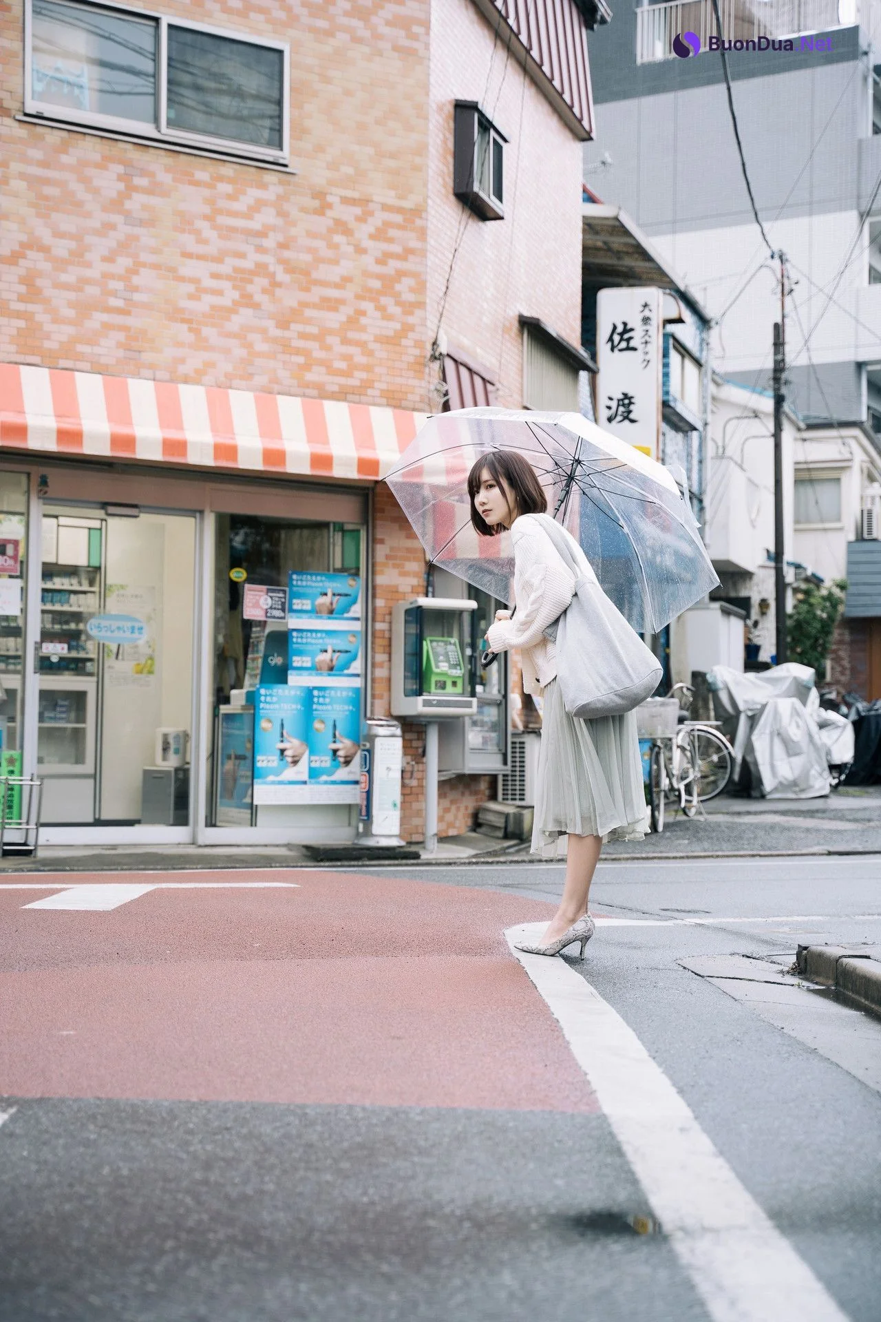 Kenken けんけん, 写真集 「銭湯ヒロイン Vol.01」 Set.01 - Photo 3