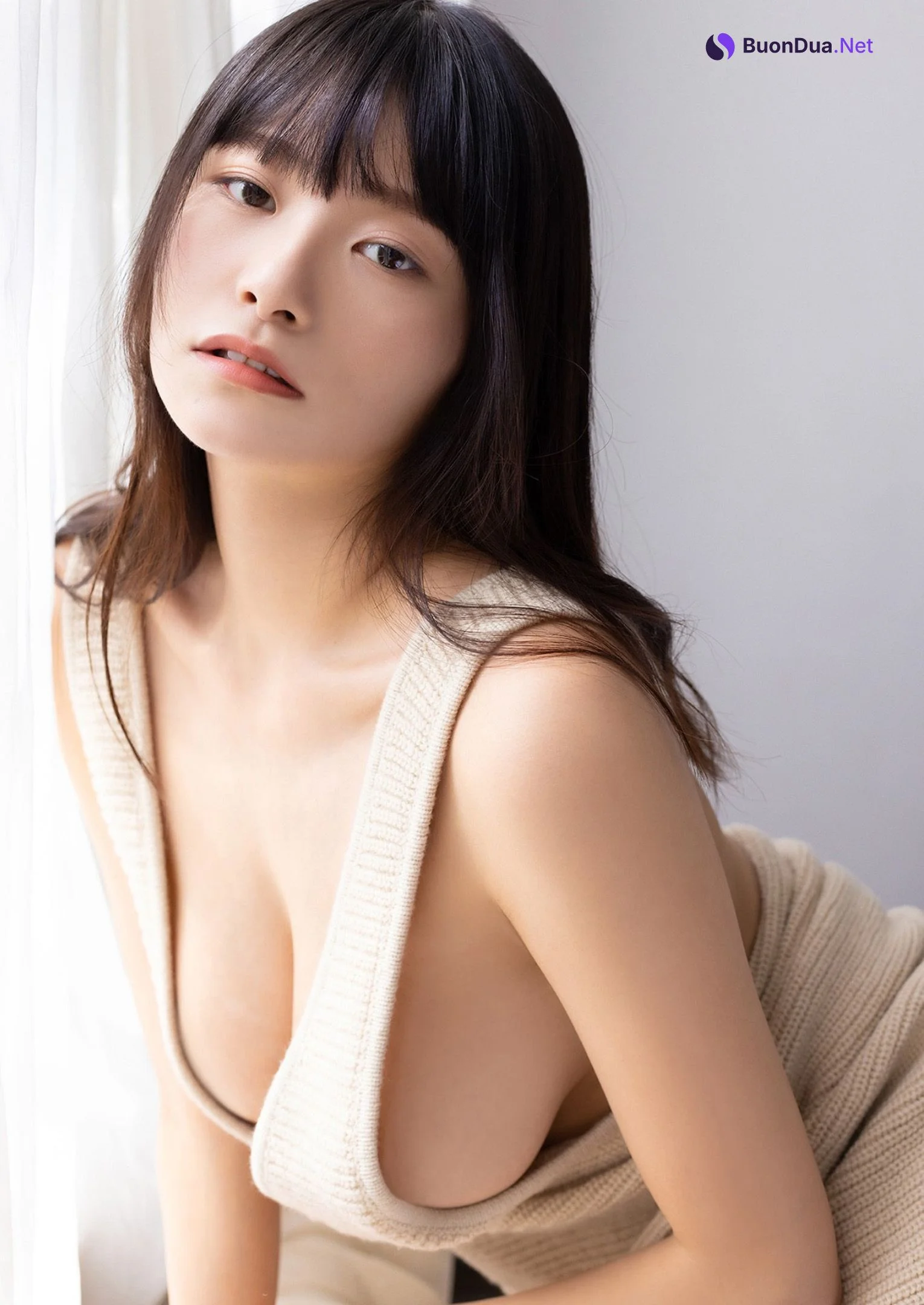 Kiho Sakurai ​桜井木穂, Young Jump 2022 No.48 (ヤングジャンプ 2022年48号) - Photo 7