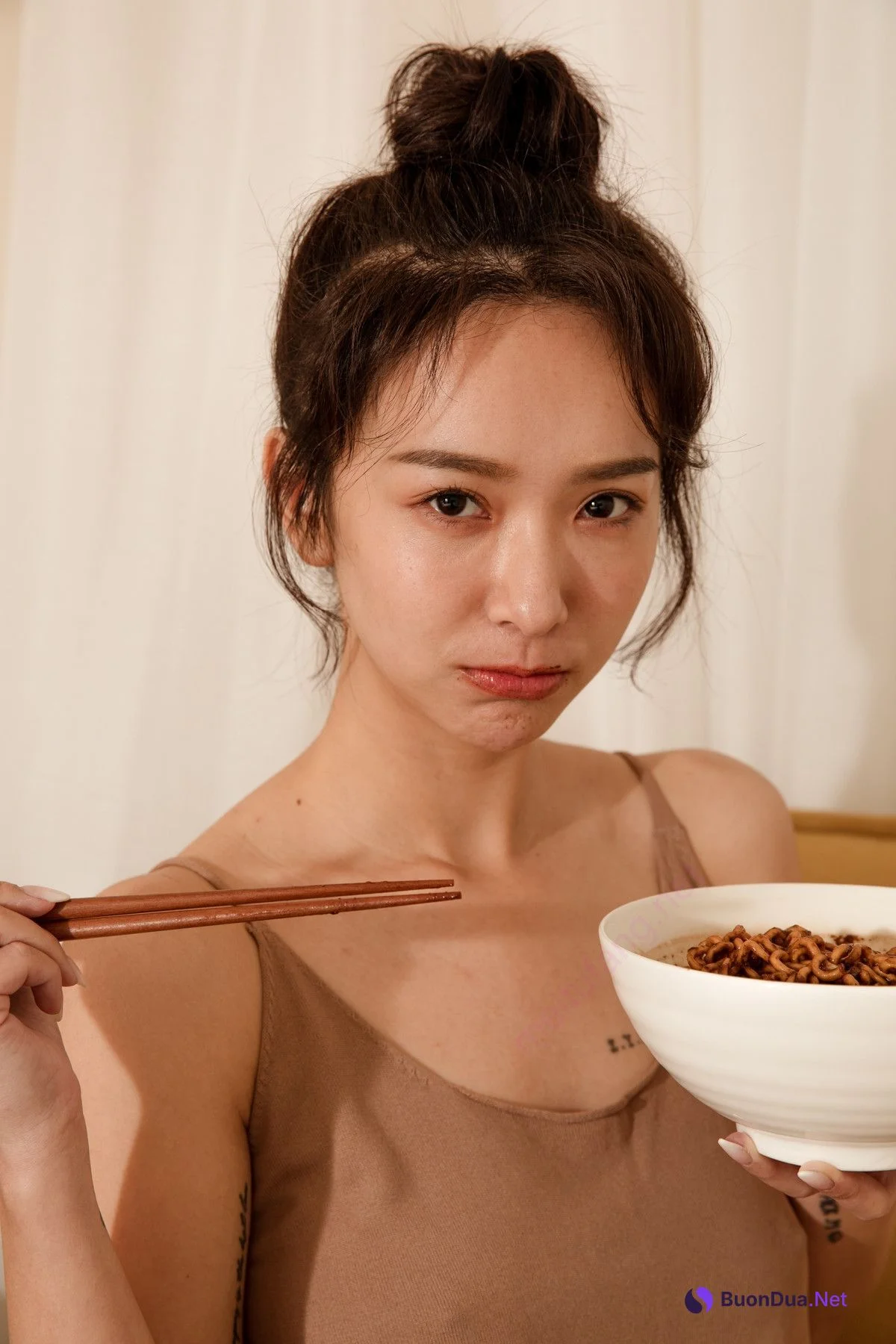 Kimi Chang 禾羽, 雙人寫真弓長牙佳涵 香 Set.04 - Photo 14