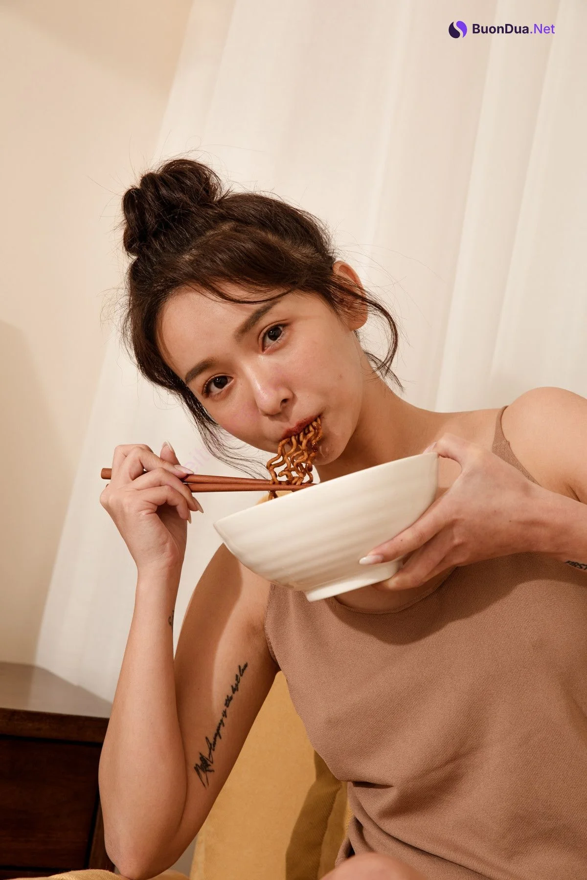 Kimi Chang 禾羽, 雙人寫真弓長牙佳涵 香 Set.04 - Photo 18