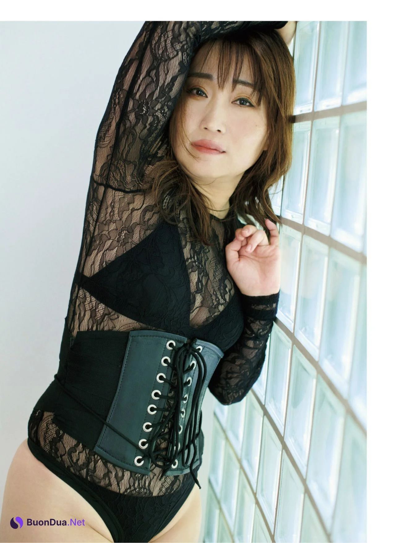 Kintaro キンタロー, FLASH 2025.08.05 (フラッシュ 2025年8月5日号) - Photo 4