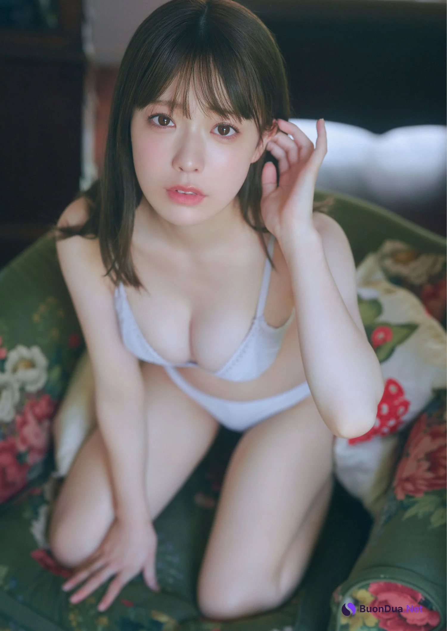 Kira Shiomi 塩見きら, Young Jump 2025 No.02 (ヤングジャンプ 2025年2号) - Photo 8
