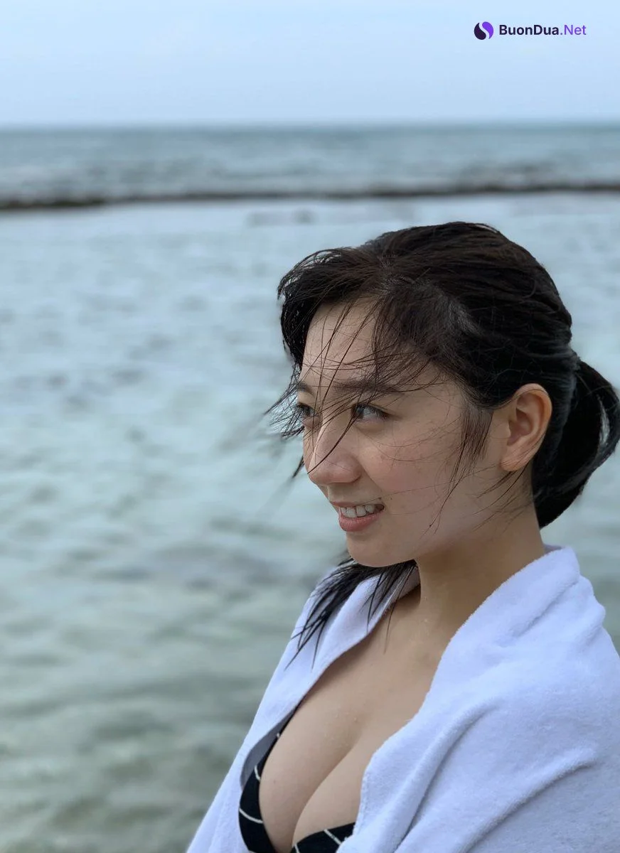 Kira Takahashi 高橋希来, Young Champion 2020 No.01 (ヤングチャンピオン 2020年1号) - Photo 4