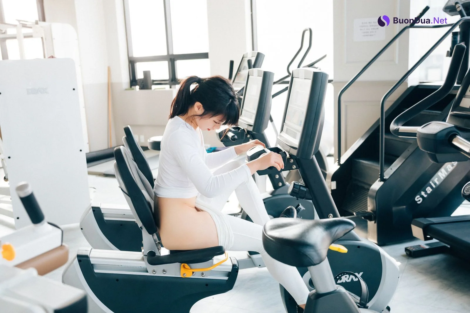 Kissme [Loozy] Strip Fitness Set.01 - 사진 19