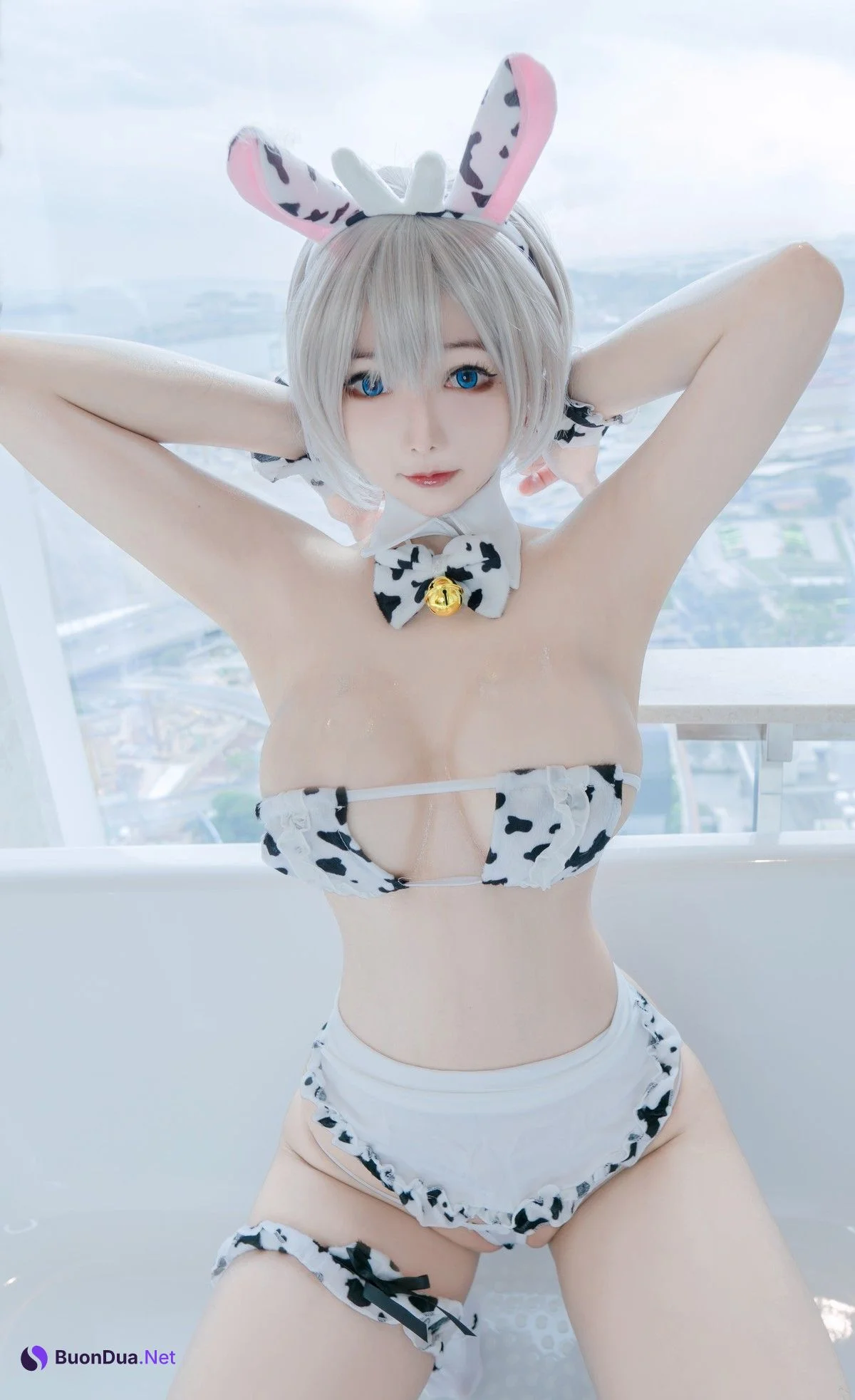 KitKat Cosplay Uzaki Cow Maid - Photo 10