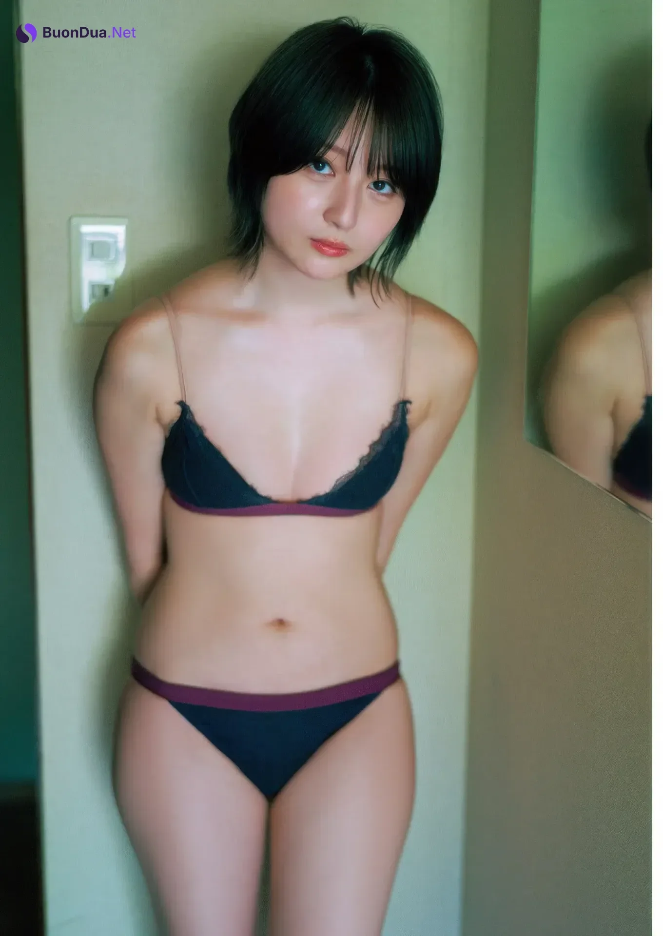 Kobashiri こばしり。, Young Jump 2025 No.47 (ヤングジャンプ 2025年47号) - Photo 6