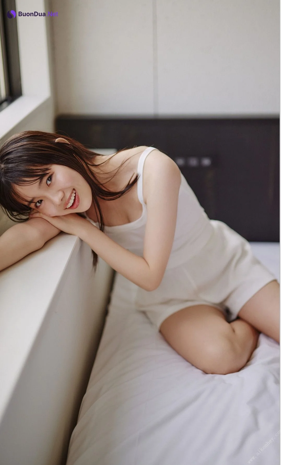 Kohaku Shida 志田こはく, 週プレ Photo Book 「少女と大人の狭間で」 Set.01 - Photo 12