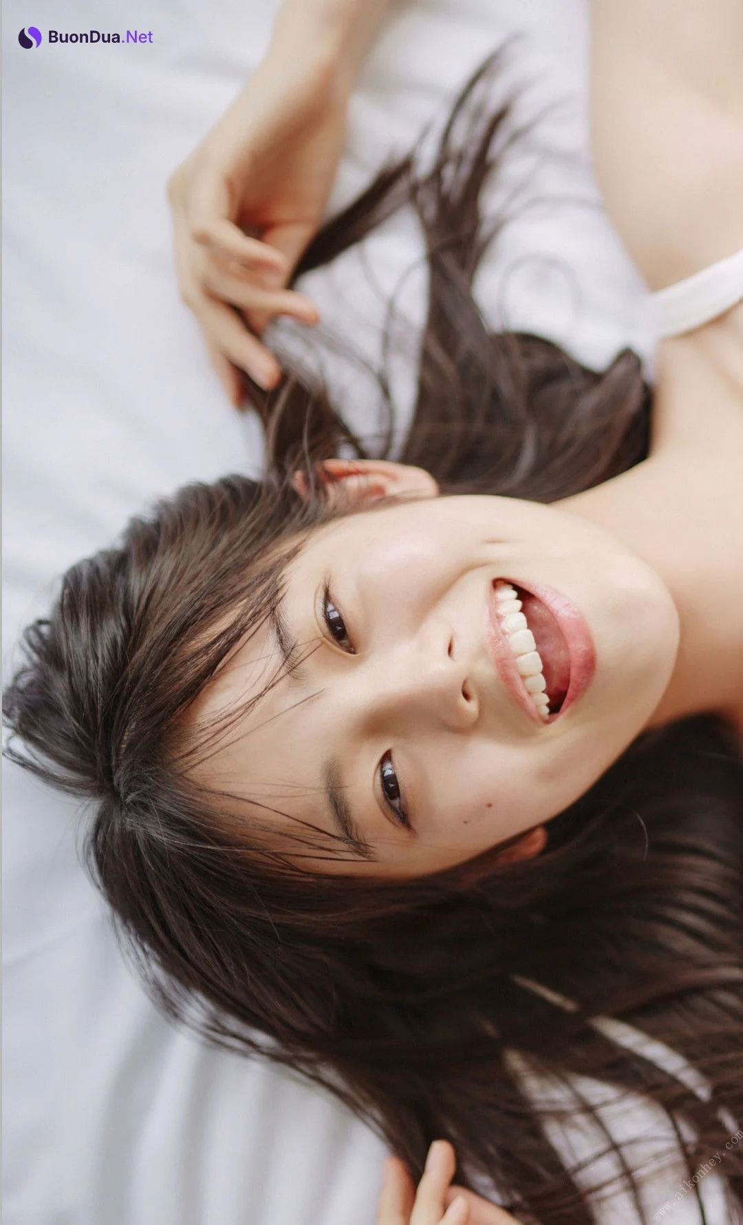 Kohaku Shida 志田こはく, 週プレ Photo Book 「少女と大人の狭間で」 Set.01 - Photo 17