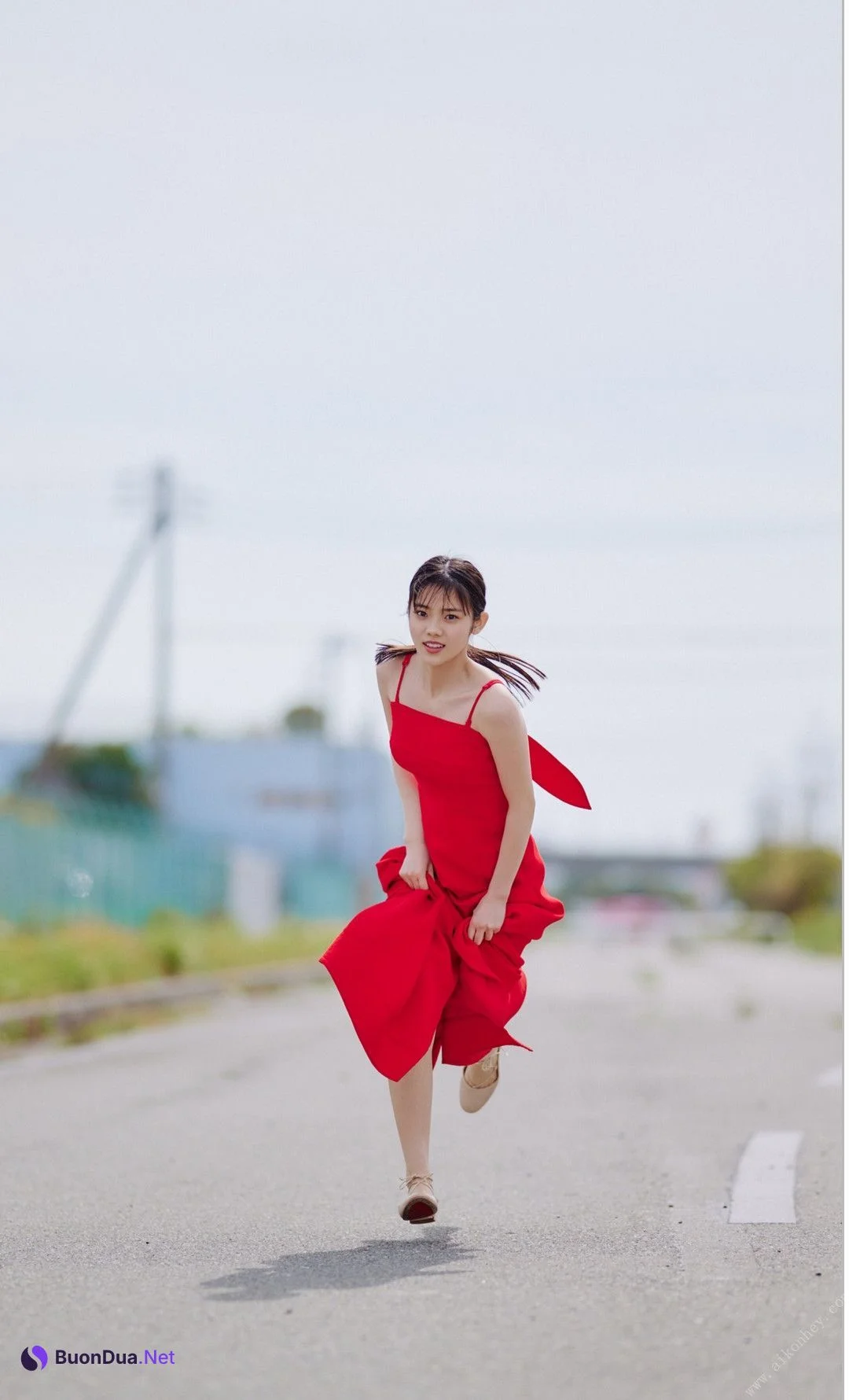 Kohaku Shida 志田こはく, 週プレ Photo Book 「少女と大人の狭間で」 Set.01 - Photo 5