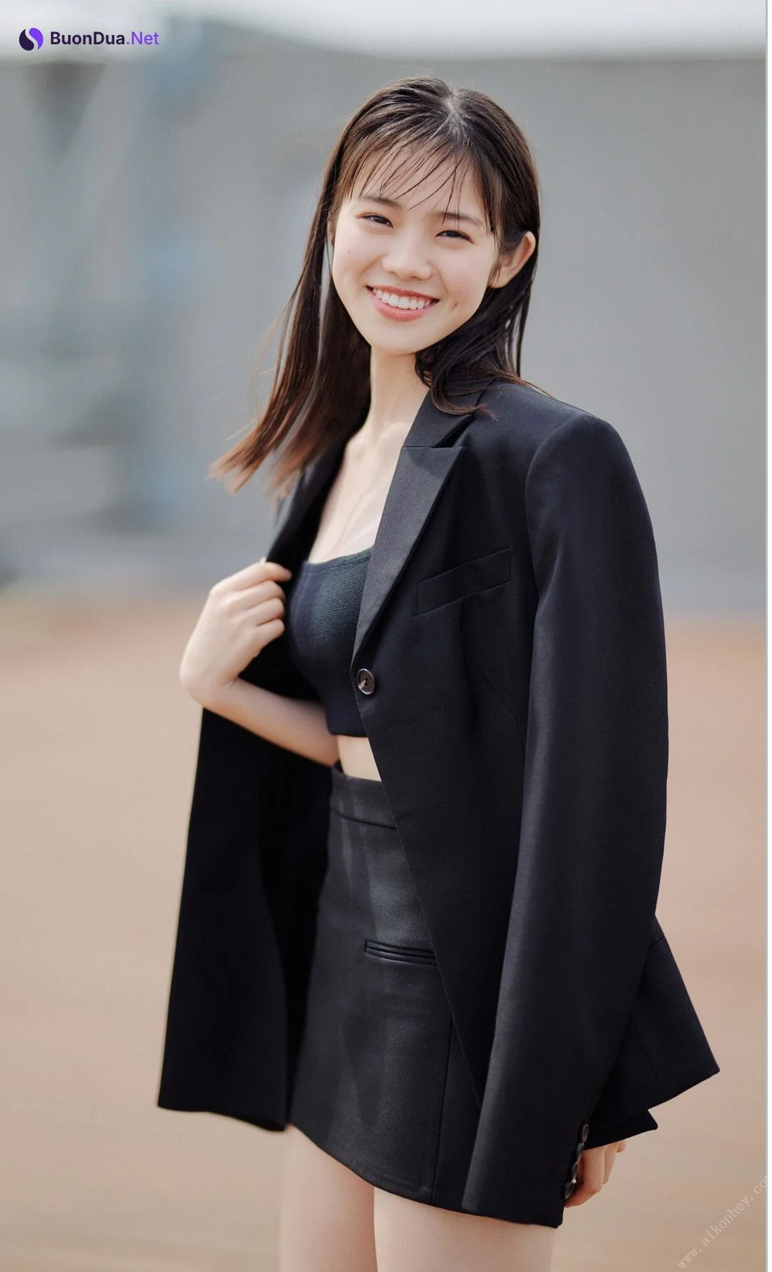 Kohaku Shida 志田こはく, 週プレ Photo Book 「少女と大人の狭間で」 Set.02 - Photo 20