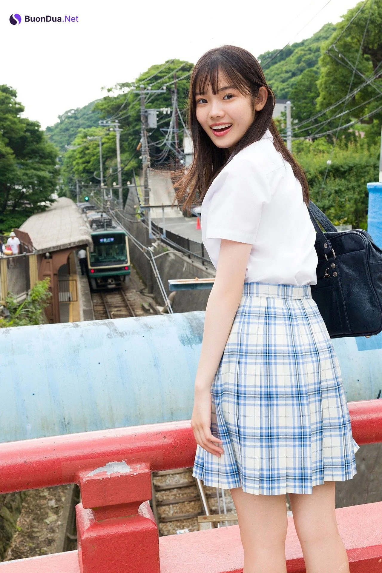 Kohaku Shida 志田こはく, スピサン グラビアフォトブック 「海街の放課後」 Set.02 - Photo 2