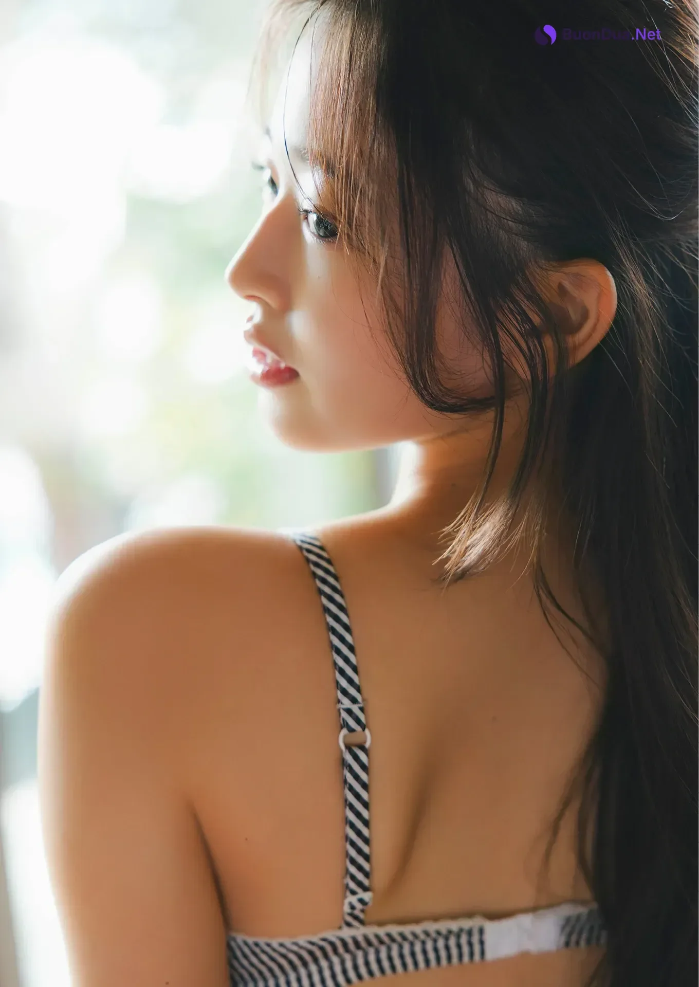 Koharu Kuroe 黒江こはる, 写真集 「キラキラ輝く瞳」 - Photo 11