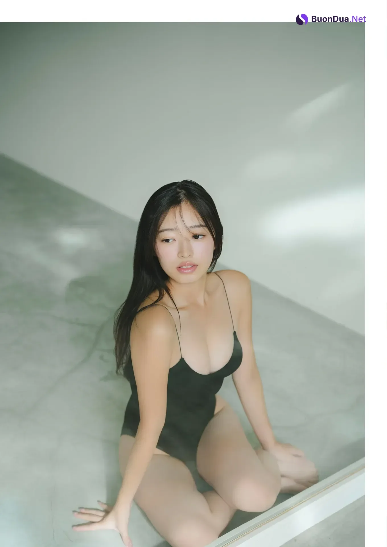 Koharu Kuroe 黒江こはる, 写真集 「キラキラ輝く瞳」 - Photo 9