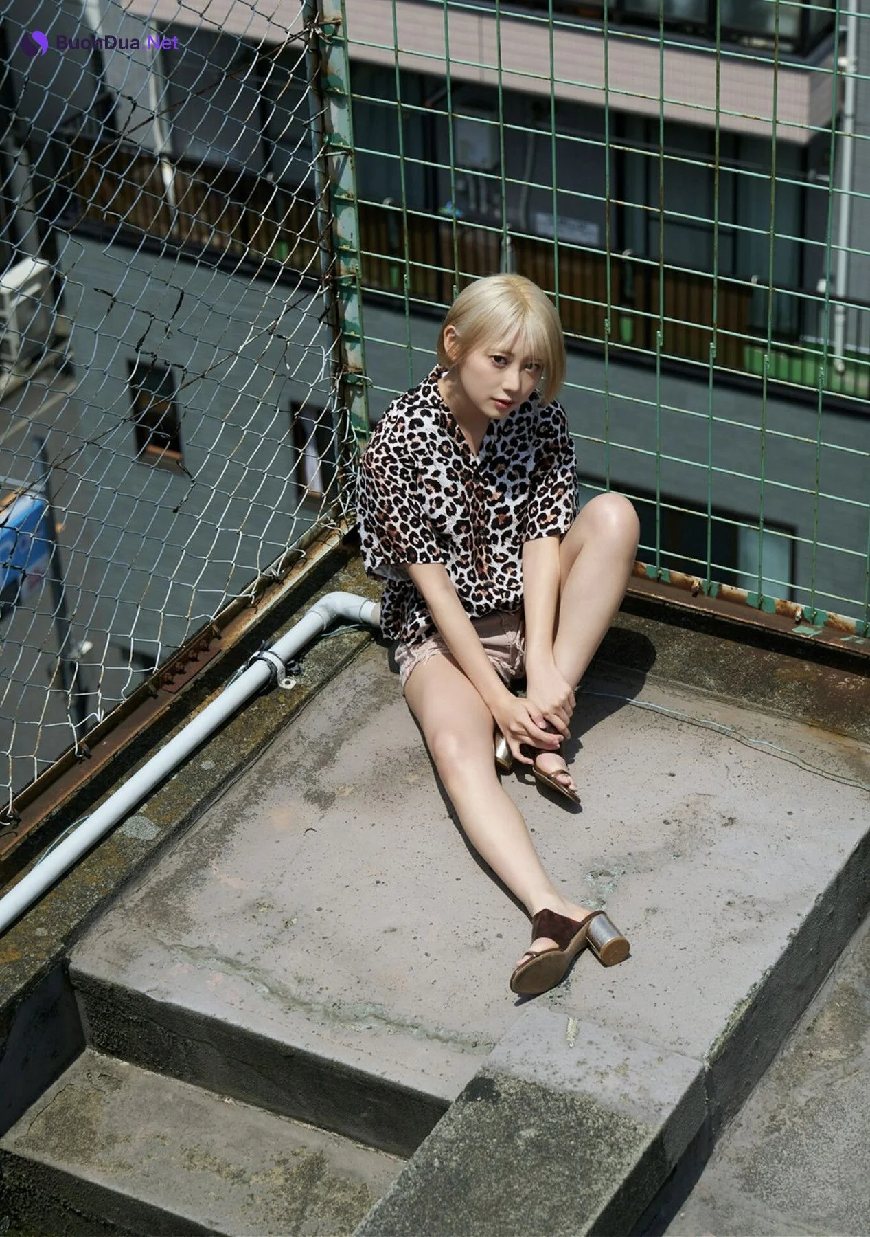 Kokoro Shinozaki 篠崎こころ, BUBKAデジタル写真集 「Attention」 Set.01 - Photo 2