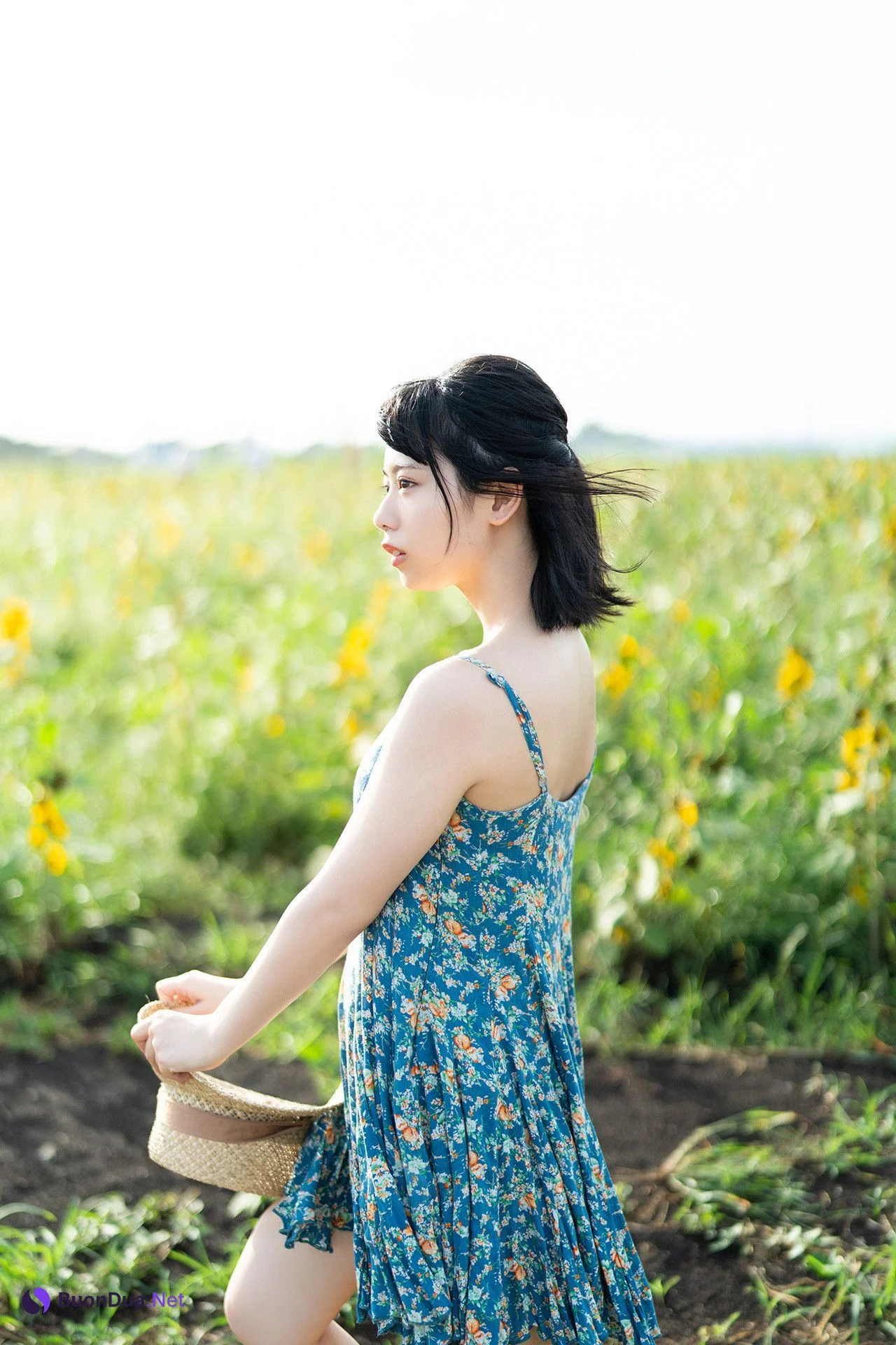 Komaki Mineshima 峰島こまき, FLASHデジタル写真集 [ぜんぶ詰め込んで、夏。] Set.01 - Photo 3