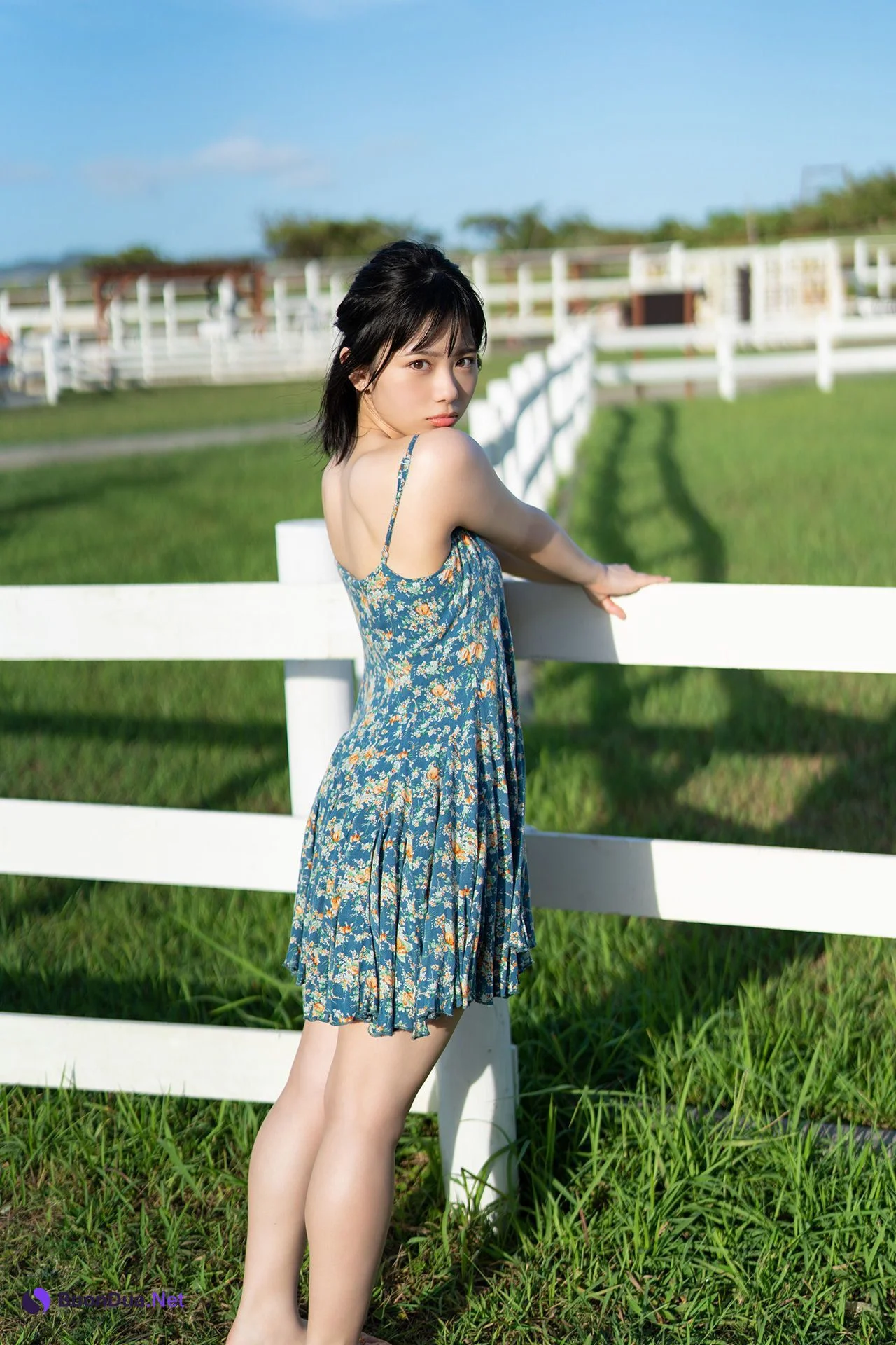 Komaki Mineshima 峰島こまき, FLASHデジタル写真集 [ぜんぶ詰め込んで、夏。] Set.01 - Photo 7