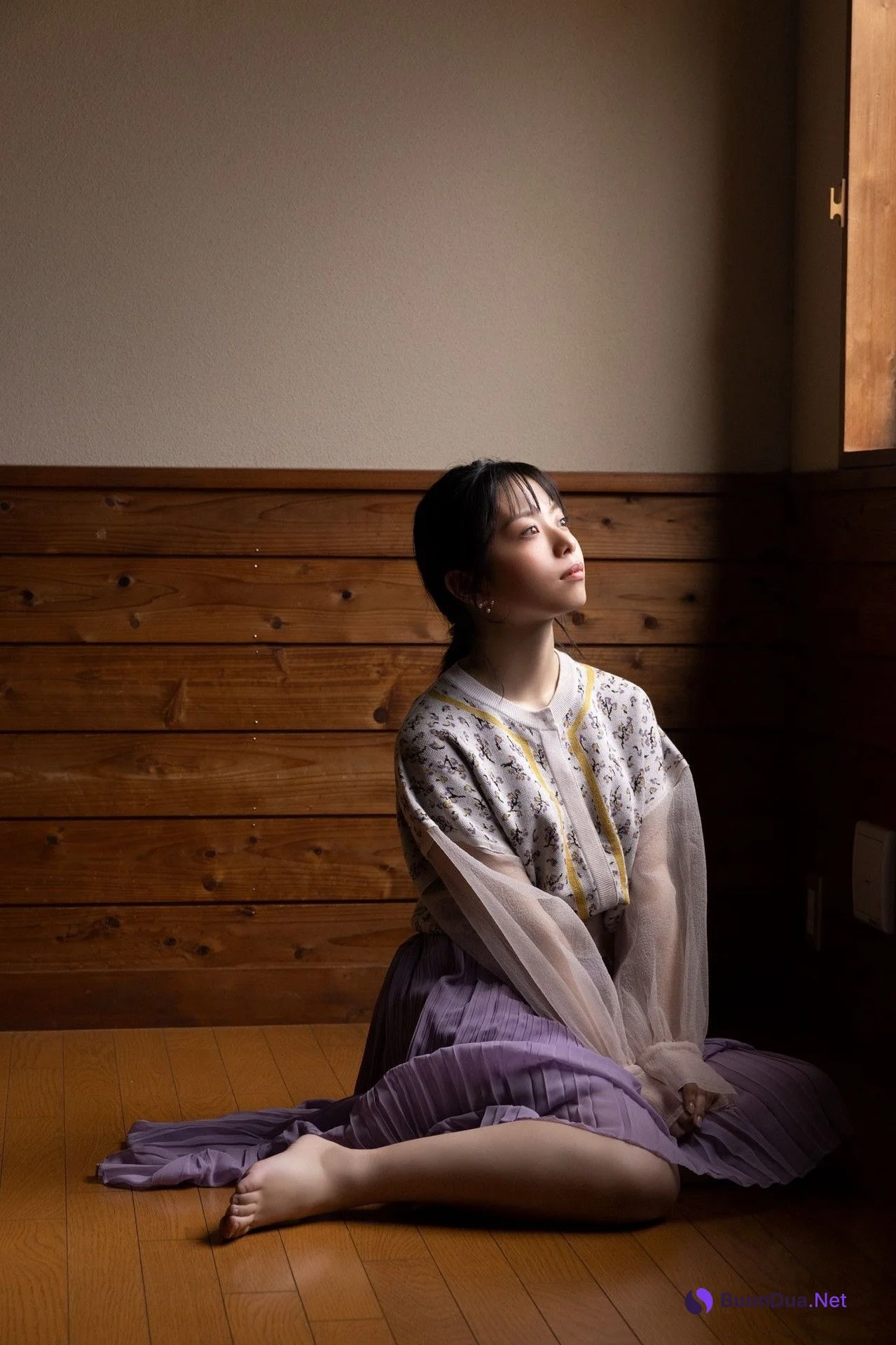 Komaki Mineshima 峰島こまき, SPA!デジタル写真集 「瞳に吸い込まれて」 Set.01 - Photo 12