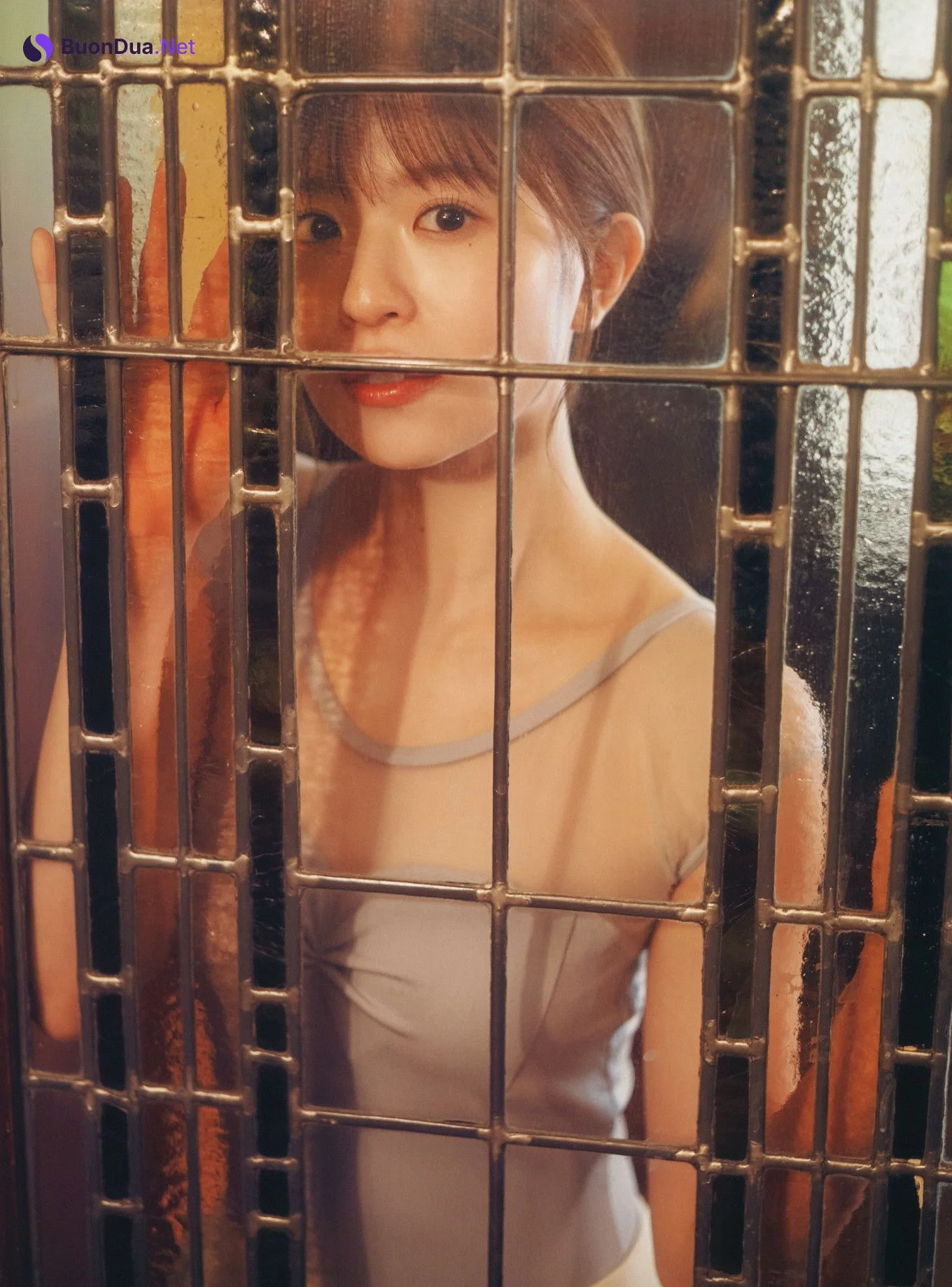 Konoka Matsuda 松田好花, 1st写真集 Photobook 「振り向いて」 Set.01 - Photo 18