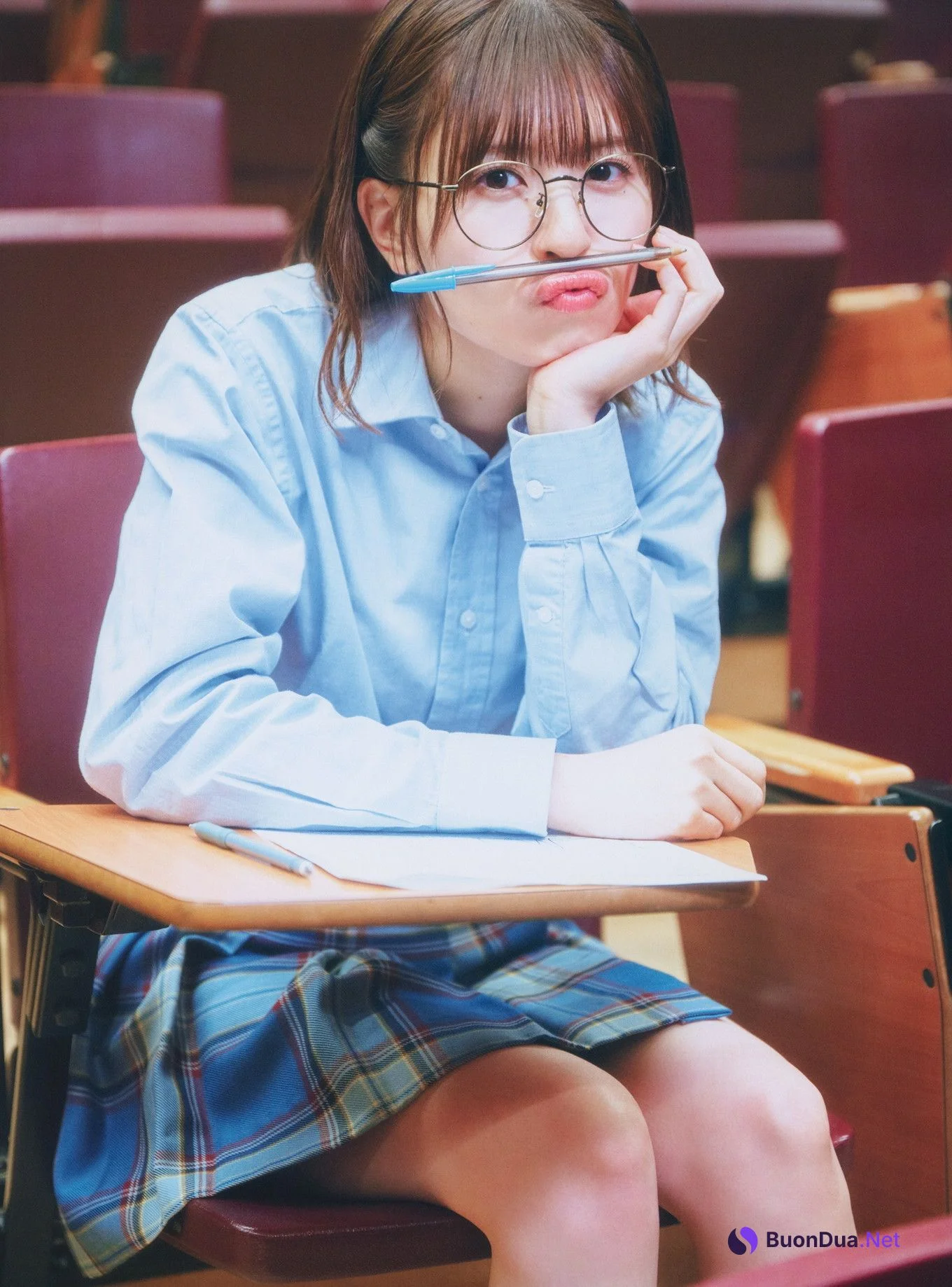 Konoka Matsuda 松田好花, 1st写真集 Photobook 「振り向いて」 Set.02 - Photo 2