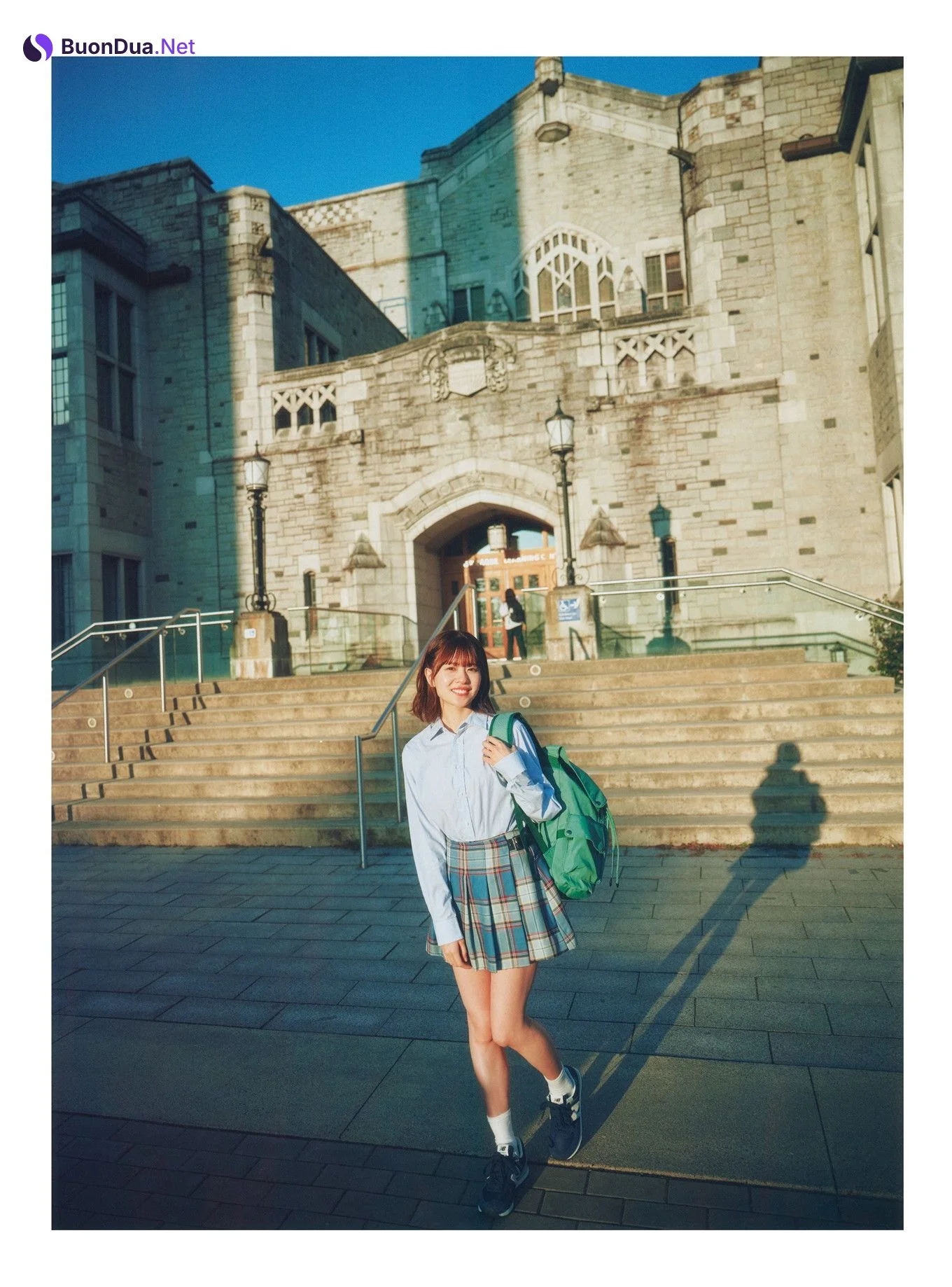 Konoka Matsuda 松田好花, 1st写真集 Photobook 「振り向いて」 Set.02 - Photo 4