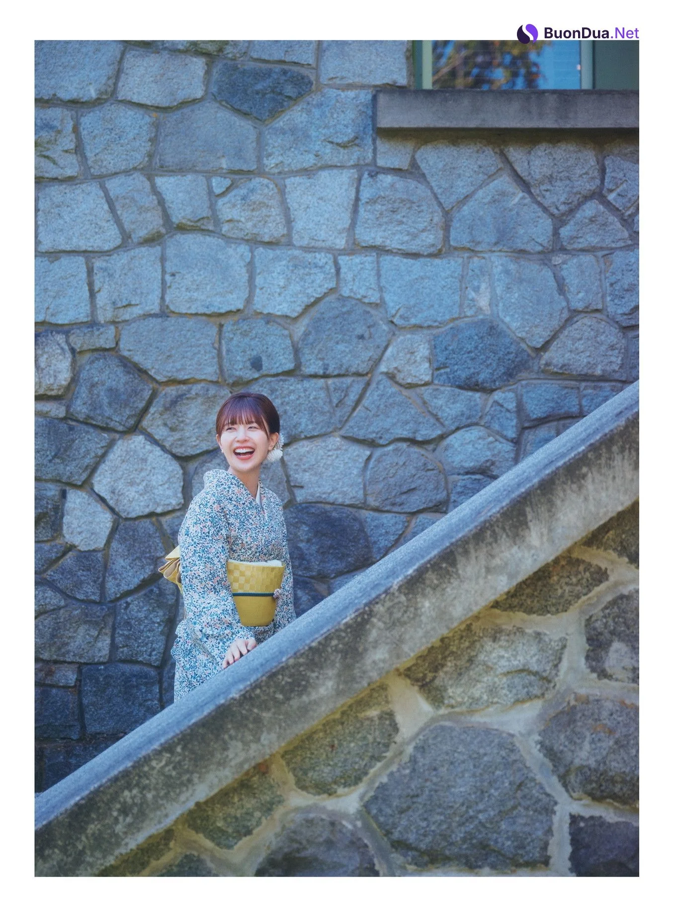Konoka Matsuda 松田好花, 1st写真集 Photobook 「振り向いて」 Set.04 - Photo 4