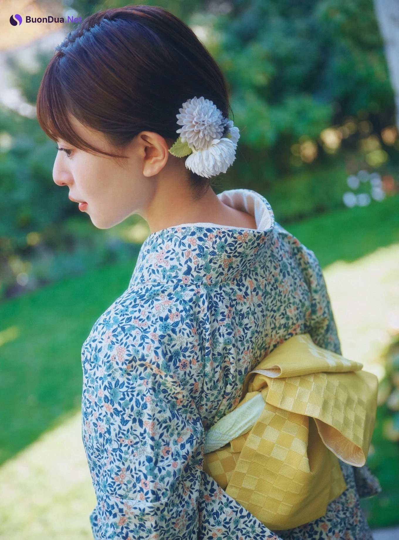 Konoka Matsuda 松田好花, 1st写真集 Photobook 「振り向いて」 Set.04 - Photo 6