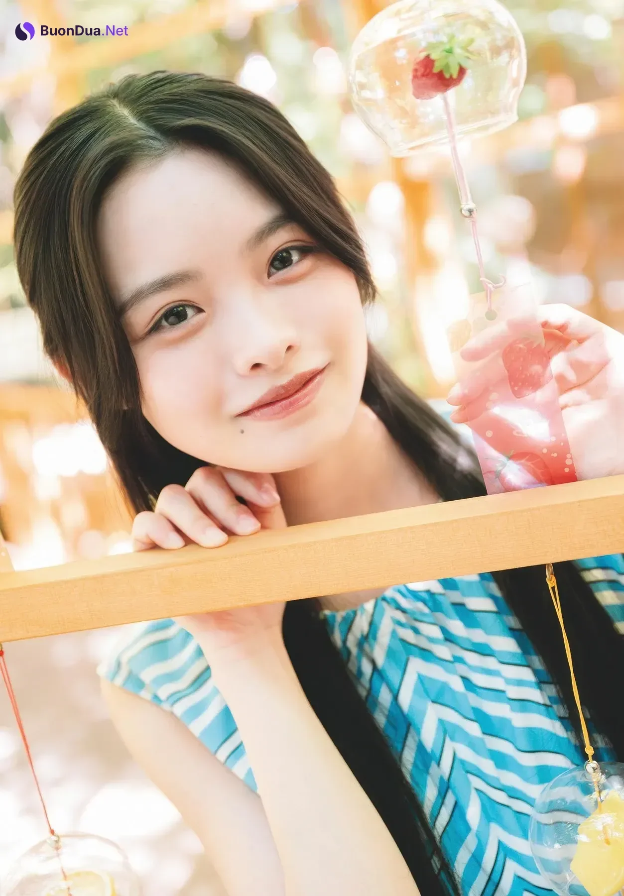 Konomi Asai 浅井恋乃未, Shonen Sunday 2025 No.42 (週刊少年サンデー 2025年42号) - Photo 8