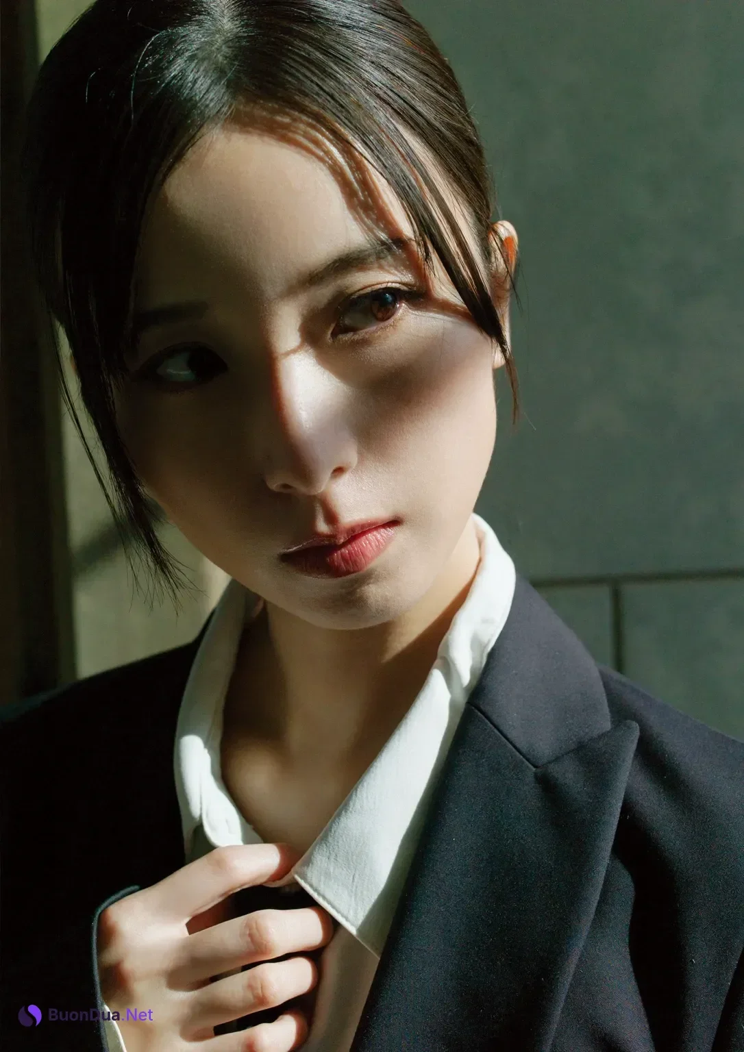 Kotoko Sasaki 佐々木琴子, 1st写真集 「明け方の夢」 Set.01 - Photo 15