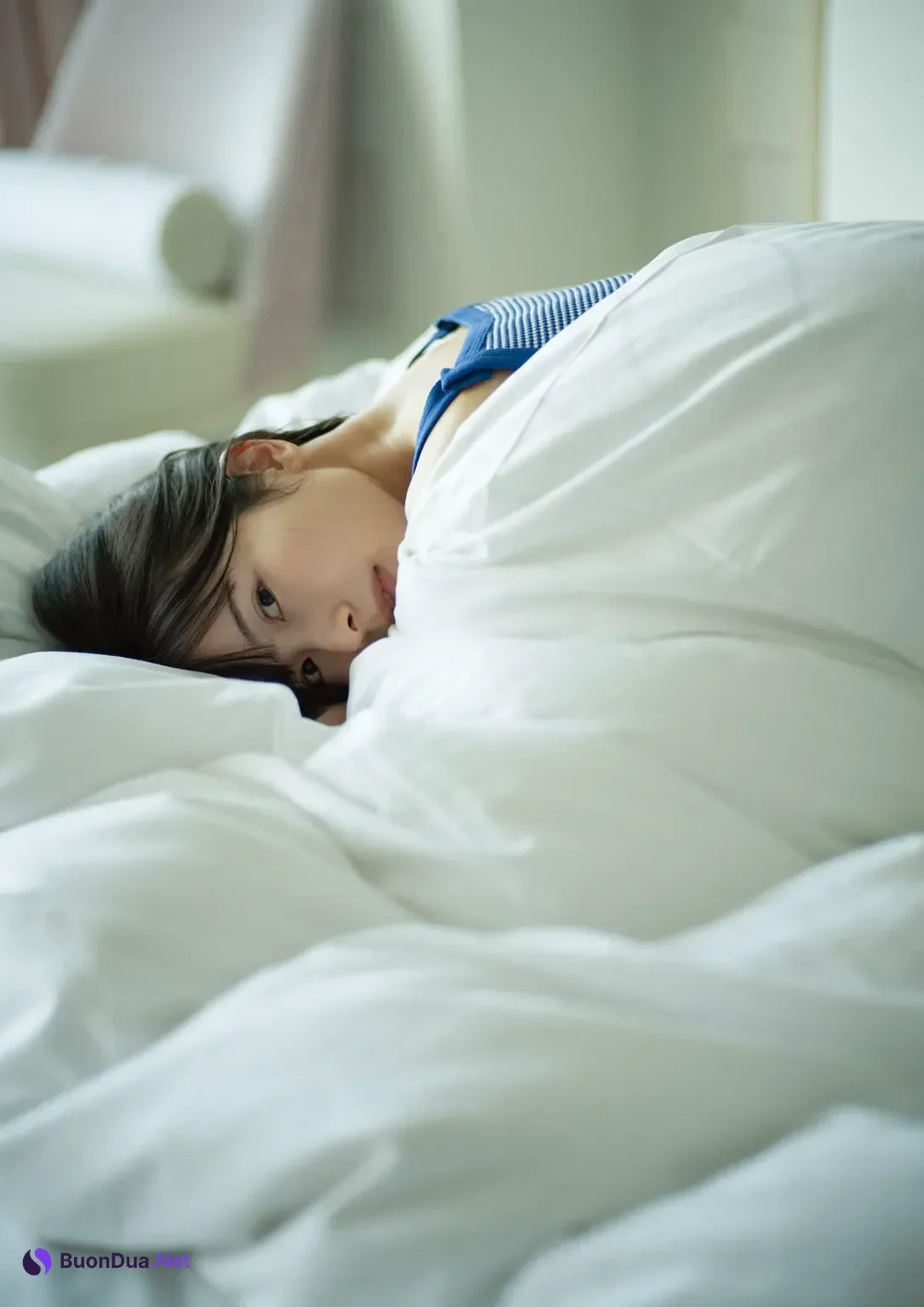 Kotoko Sasaki 佐々木琴子, 1st写真集 「明け方の夢」 Set.02 - Photo 3