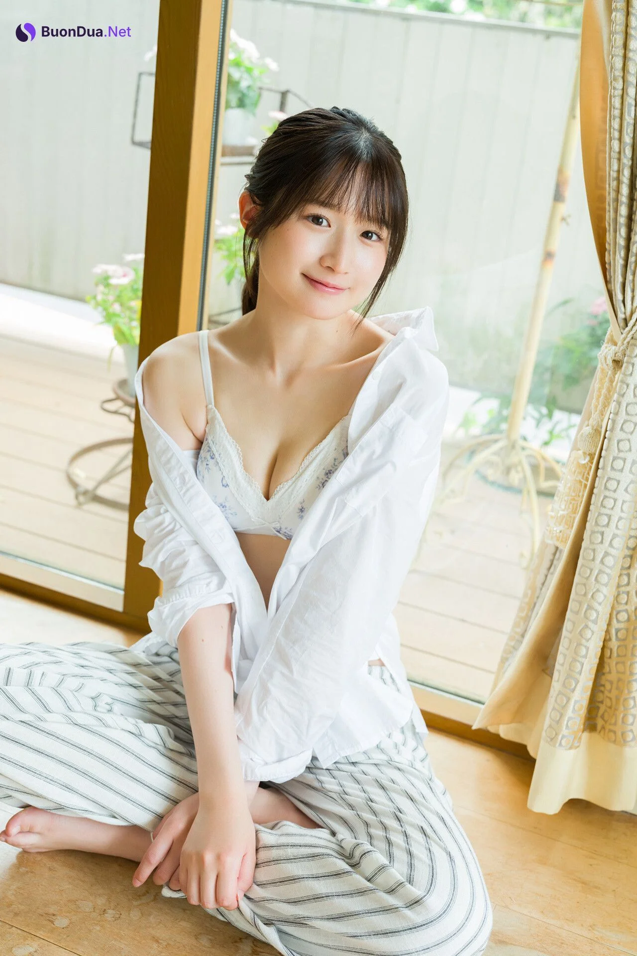 Kotori Kaiga 貝賀琴莉, FLASHデジタル写真集 「君の知らないワタシ」 Set.02 - Photo 7