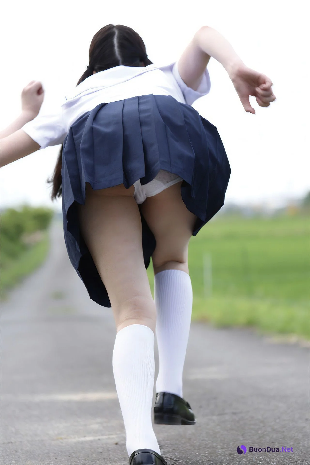 Kozue Minami 美波こづえ, オフィシャルグラビア写真集 [波の音] Set.01 - Photo 7