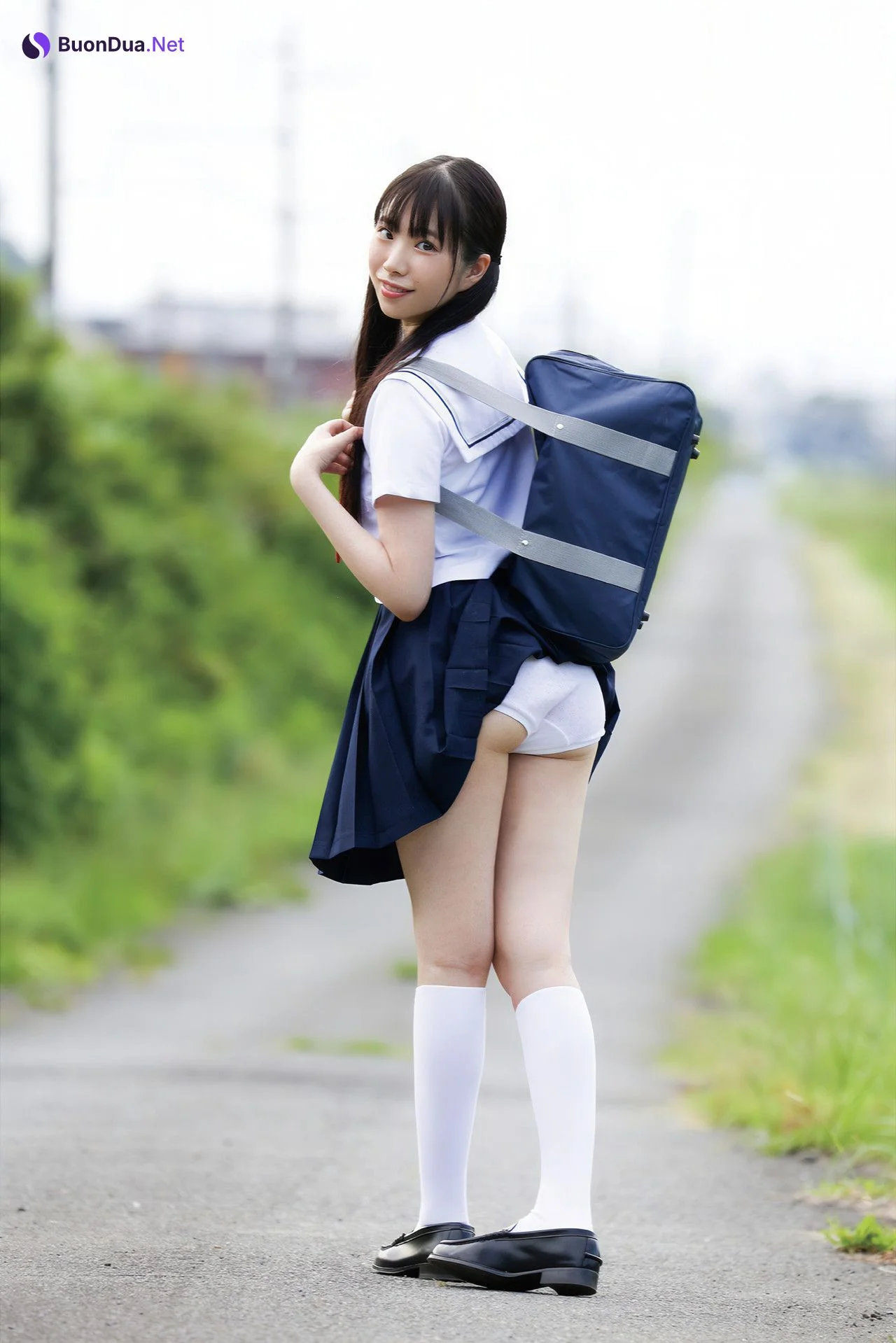 Kozue Minami 美波こづえ, オフィシャルグラビア写真集 [波の音] Set.01 - Photo 9
