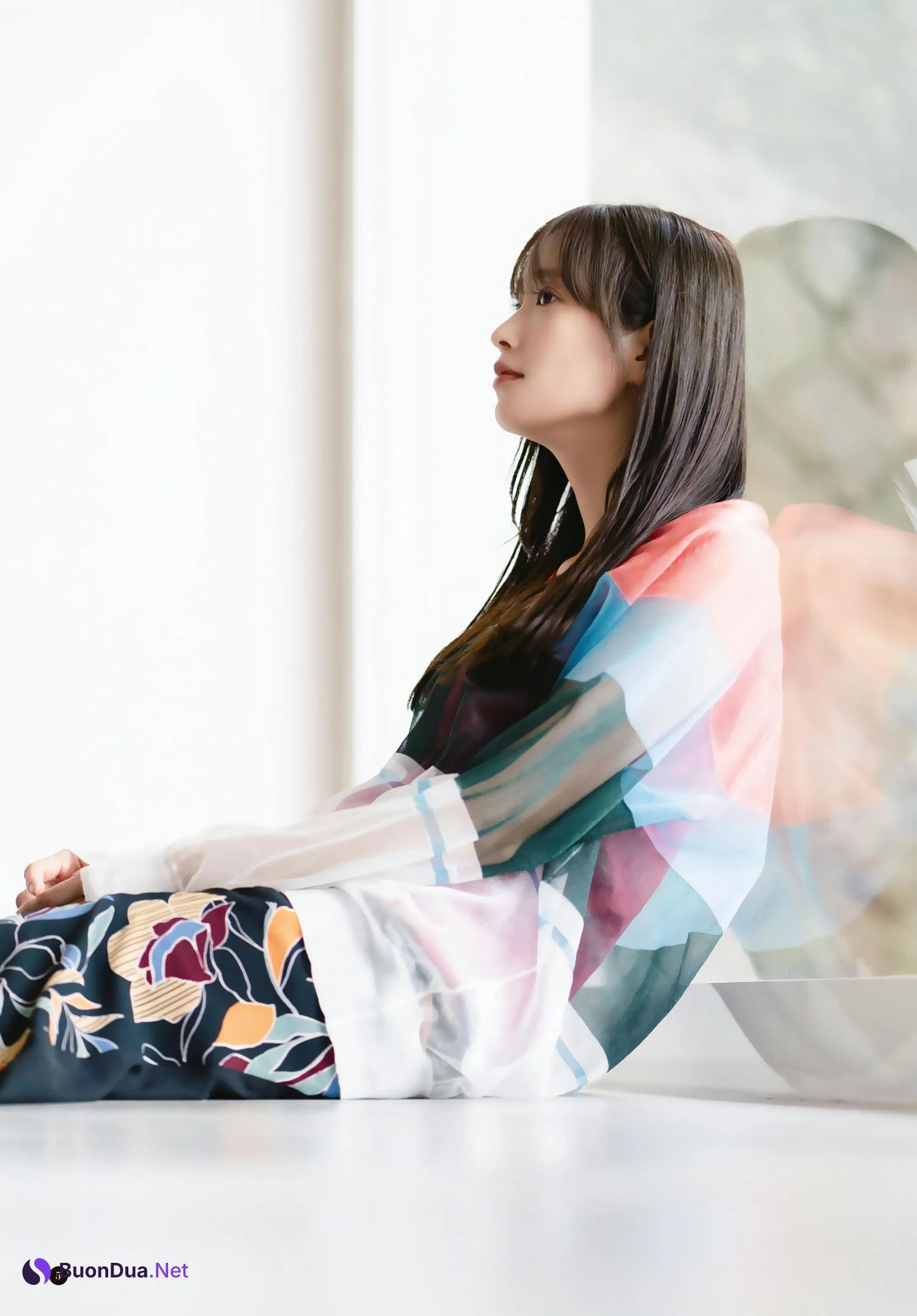 Kumi Sasaki 佐々木久美, Shonen Magazine 2023 No.48 (週刊少年マガジン 2023年48号) - Photo 6